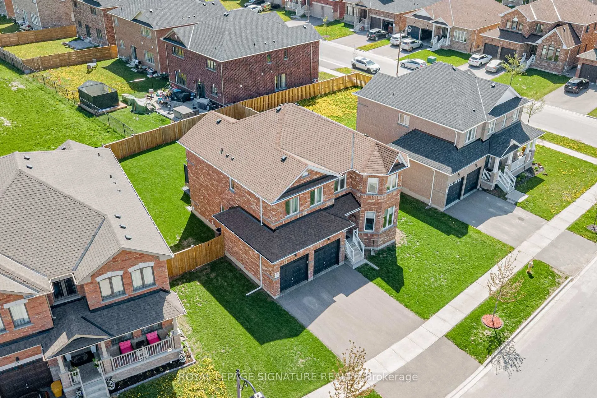 Photo 2 of 3 Stoddart Street, Brock, Beaverton — HOMEH
