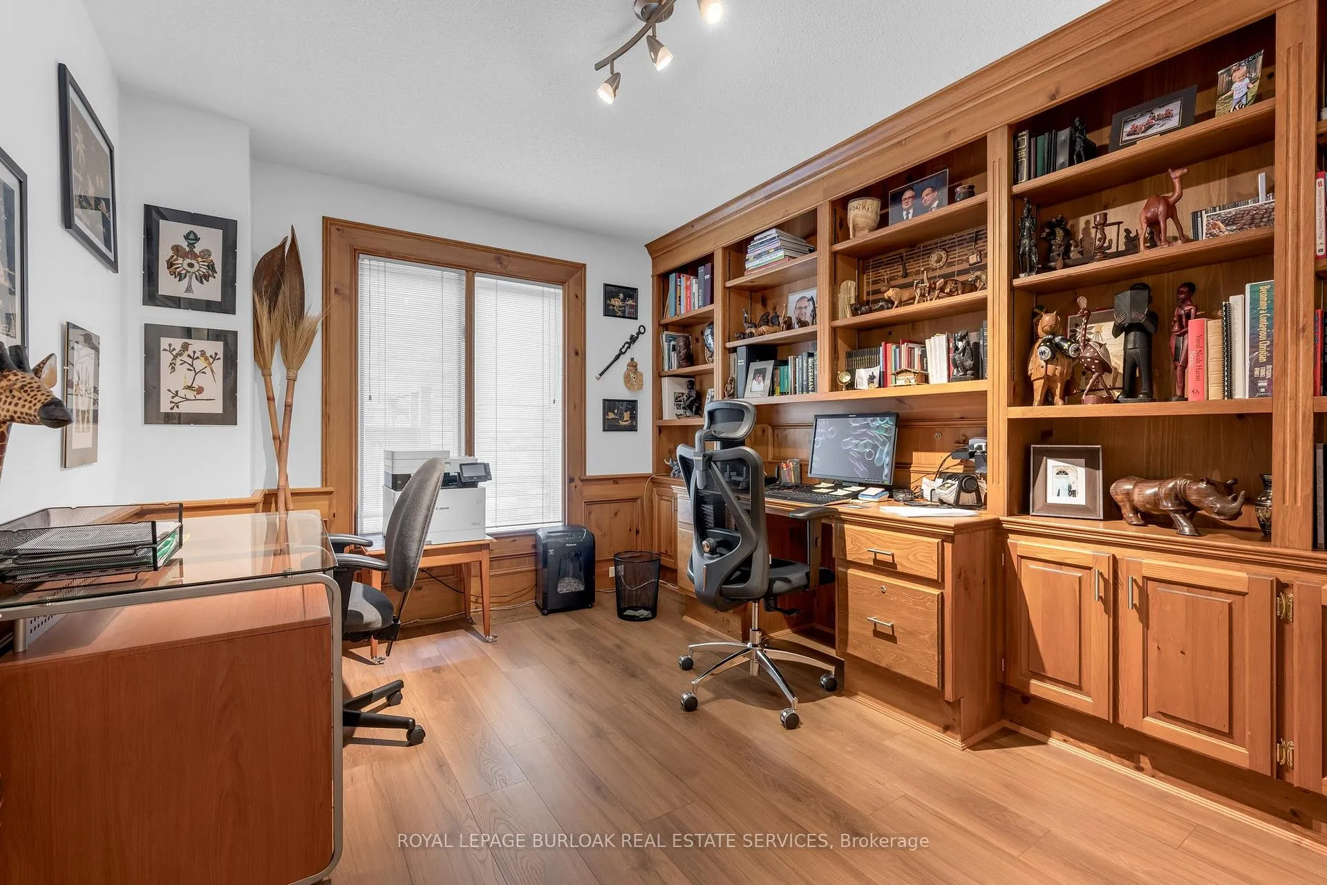 Photo 16 of 107 Garden Avenue, Hamilton, Ancaster — HOMEH