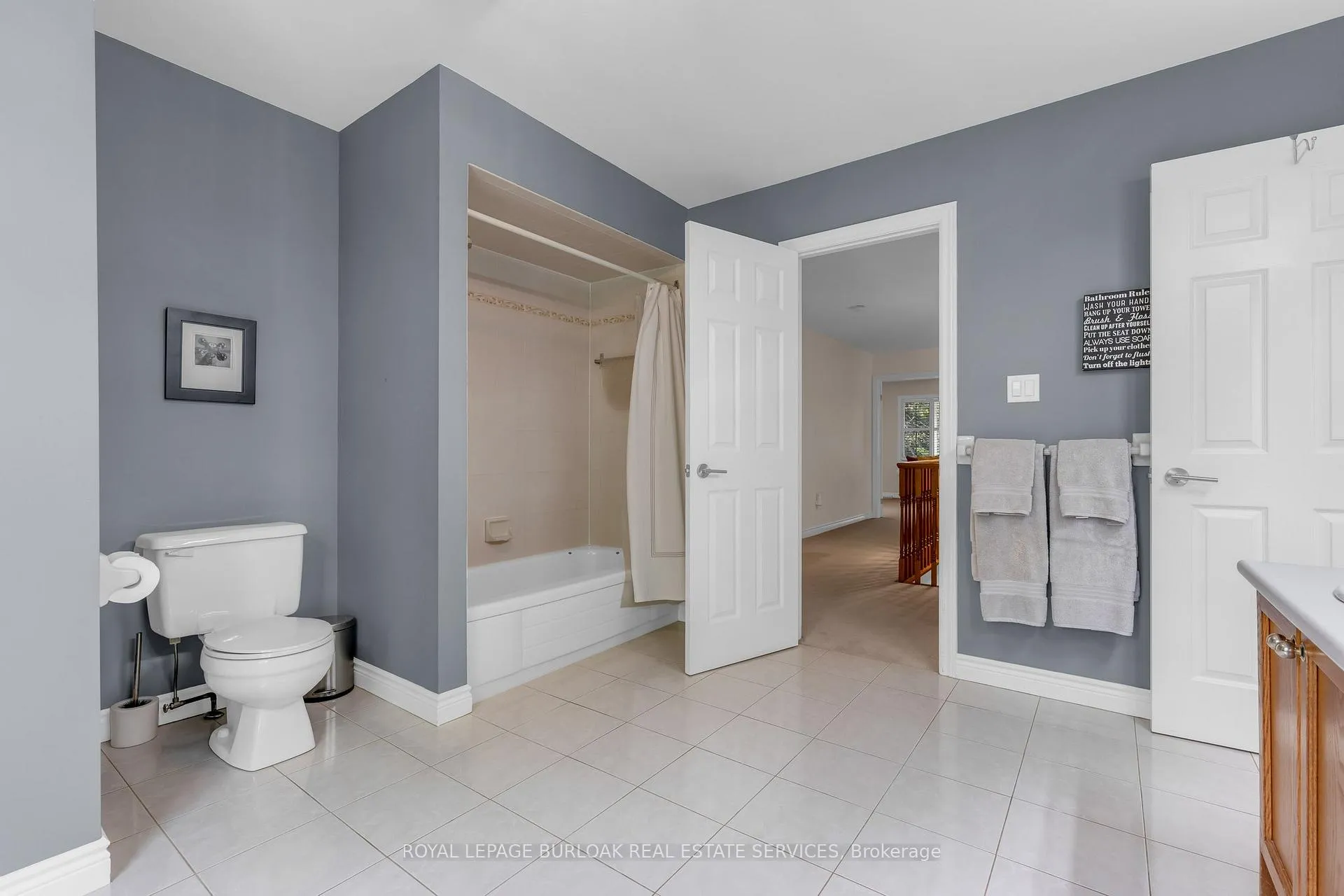 Photo 33 of 107 Garden Avenue, Hamilton, Ancaster — HOMEH