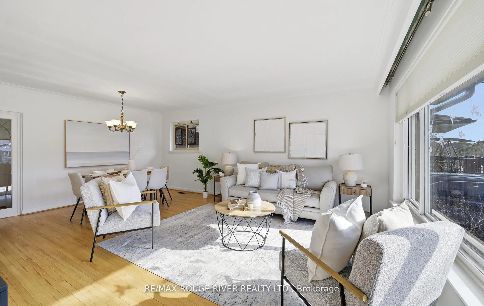 Photo 5 of 114 Rochman Boulevard, Scarborough, Woburn — HOMEH