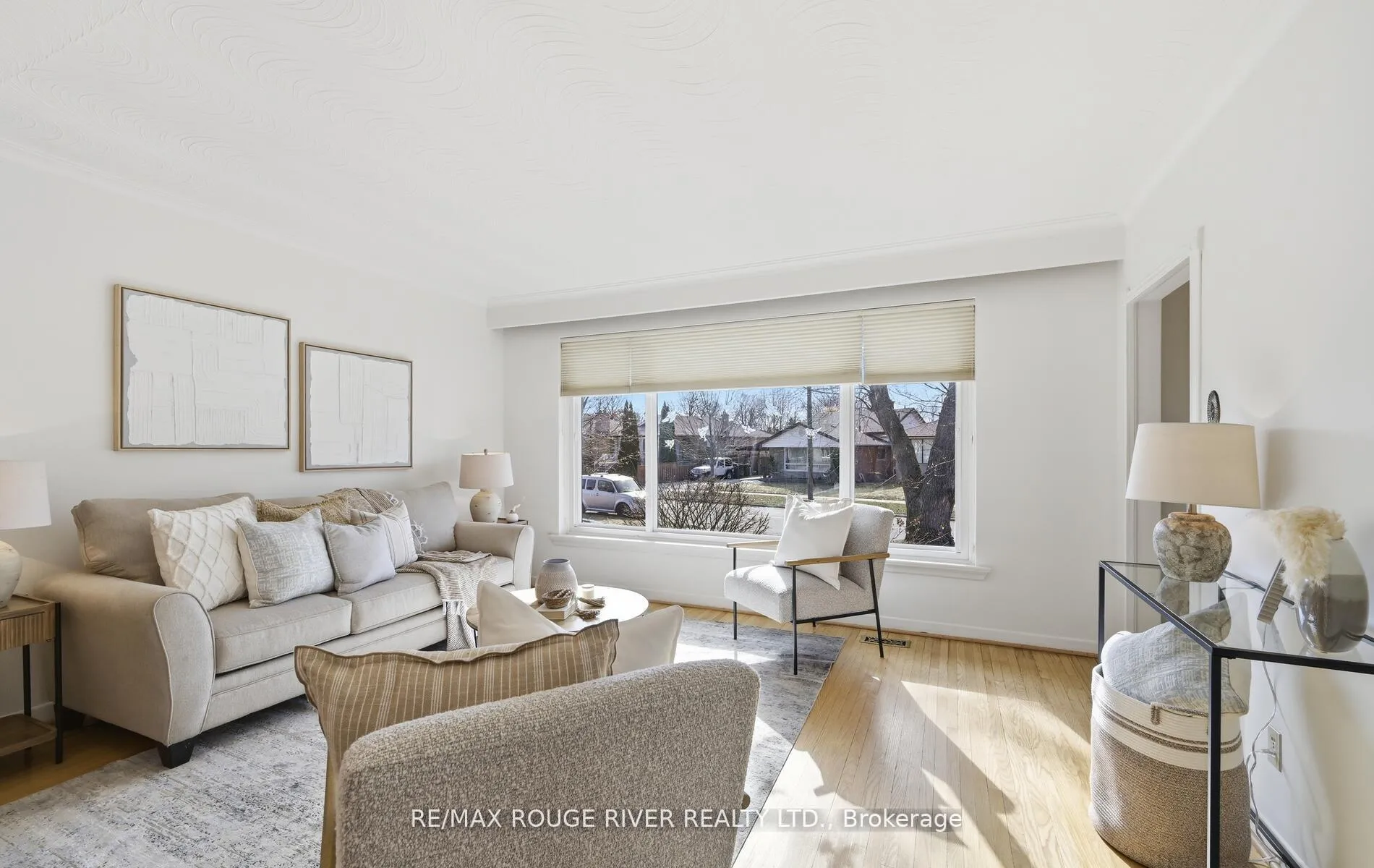 Photo 6 of 114 Rochman Boulevard, Scarborough, Woburn — HOMEH