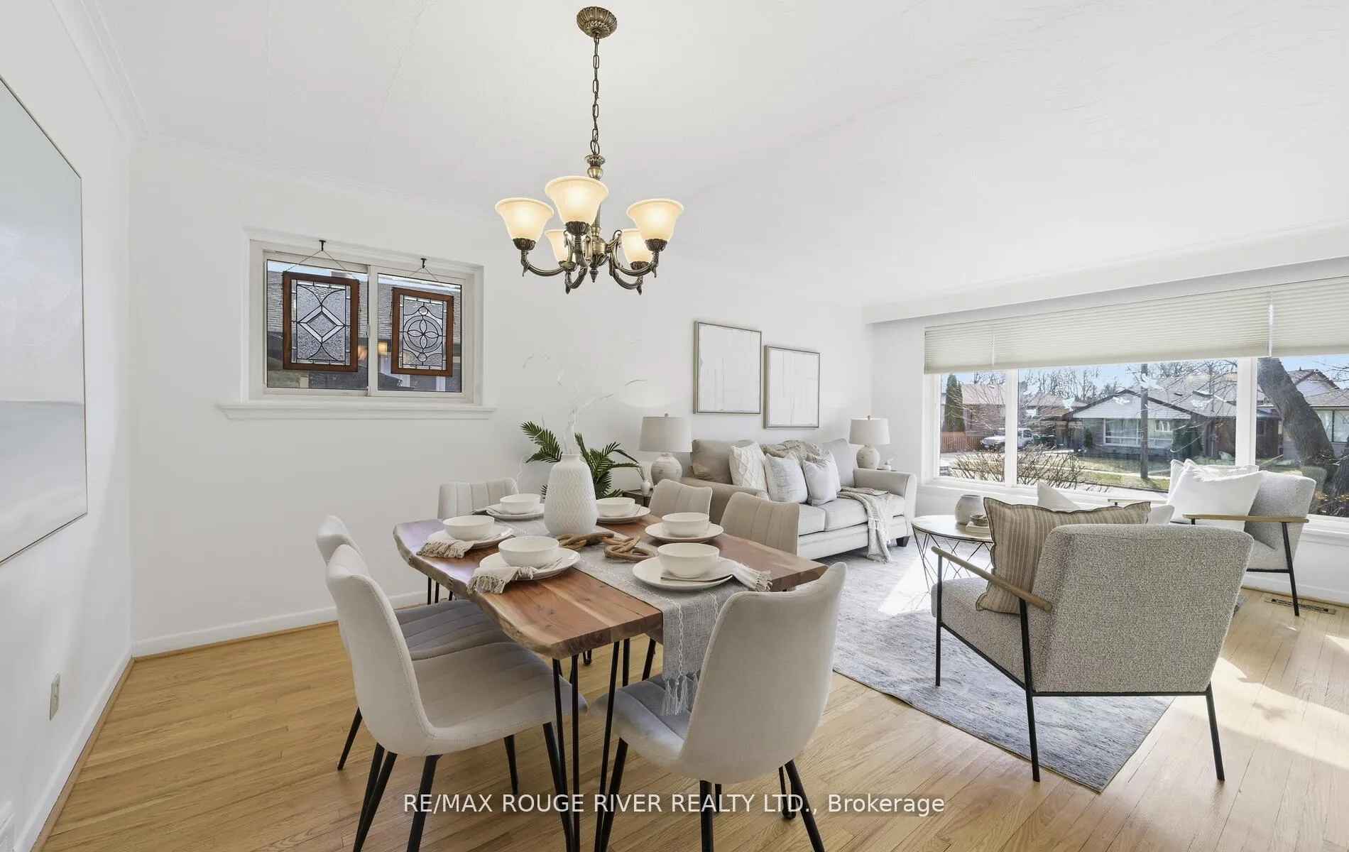 Photo 9 of 114 Rochman Boulevard, Scarborough, Woburn — HOMEH