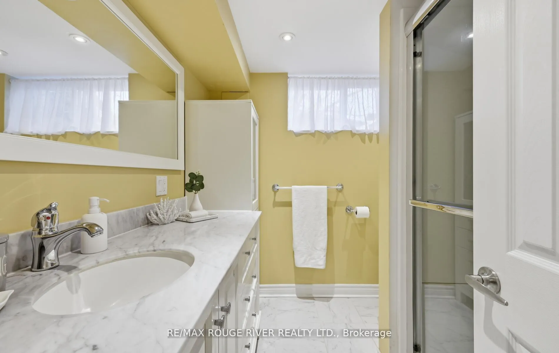 Photo 25 of 114 Rochman Boulevard, Scarborough, Woburn — HOMEH