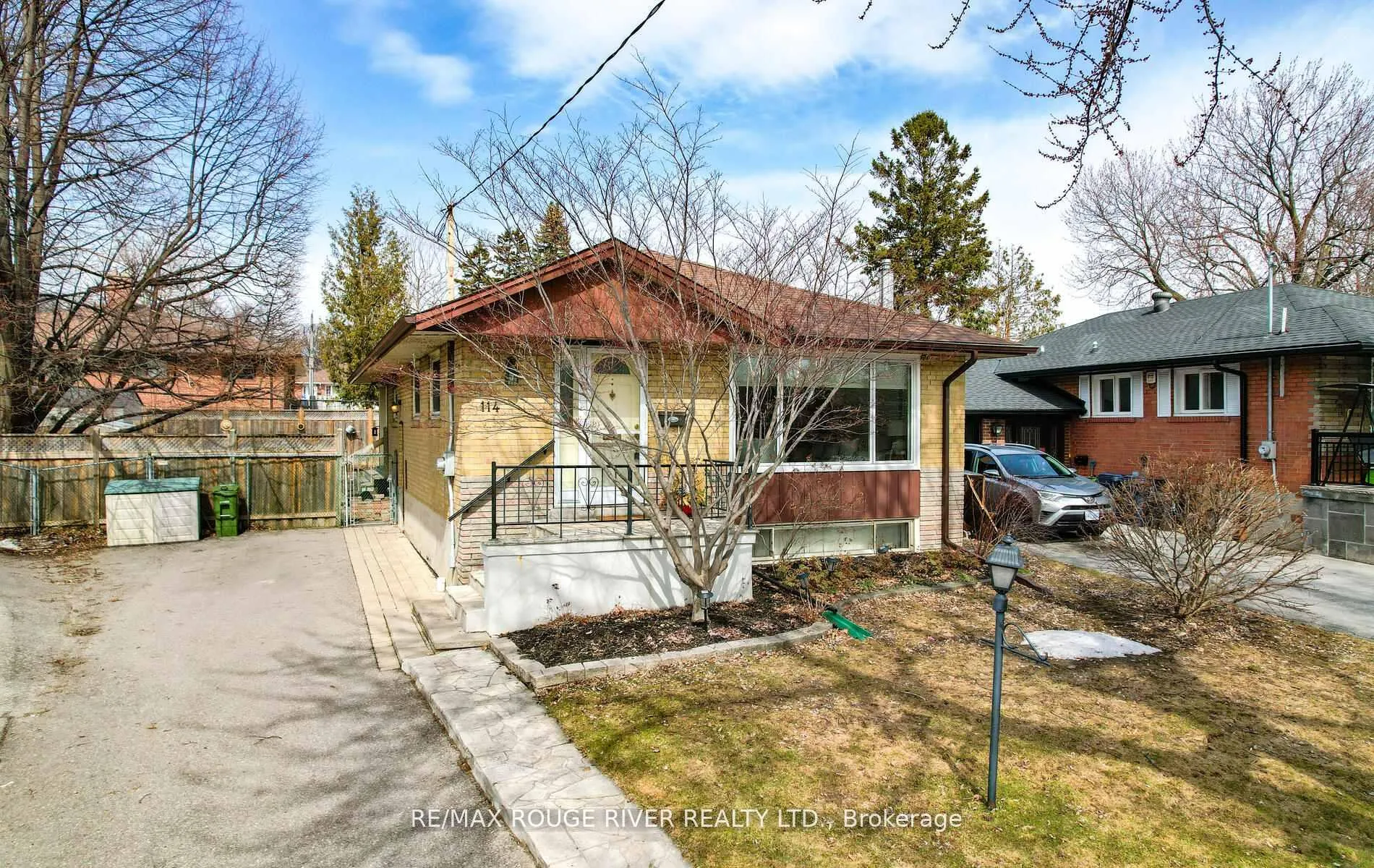 Photo 33 of 114 Rochman Boulevard, Scarborough, Woburn — HOMEH