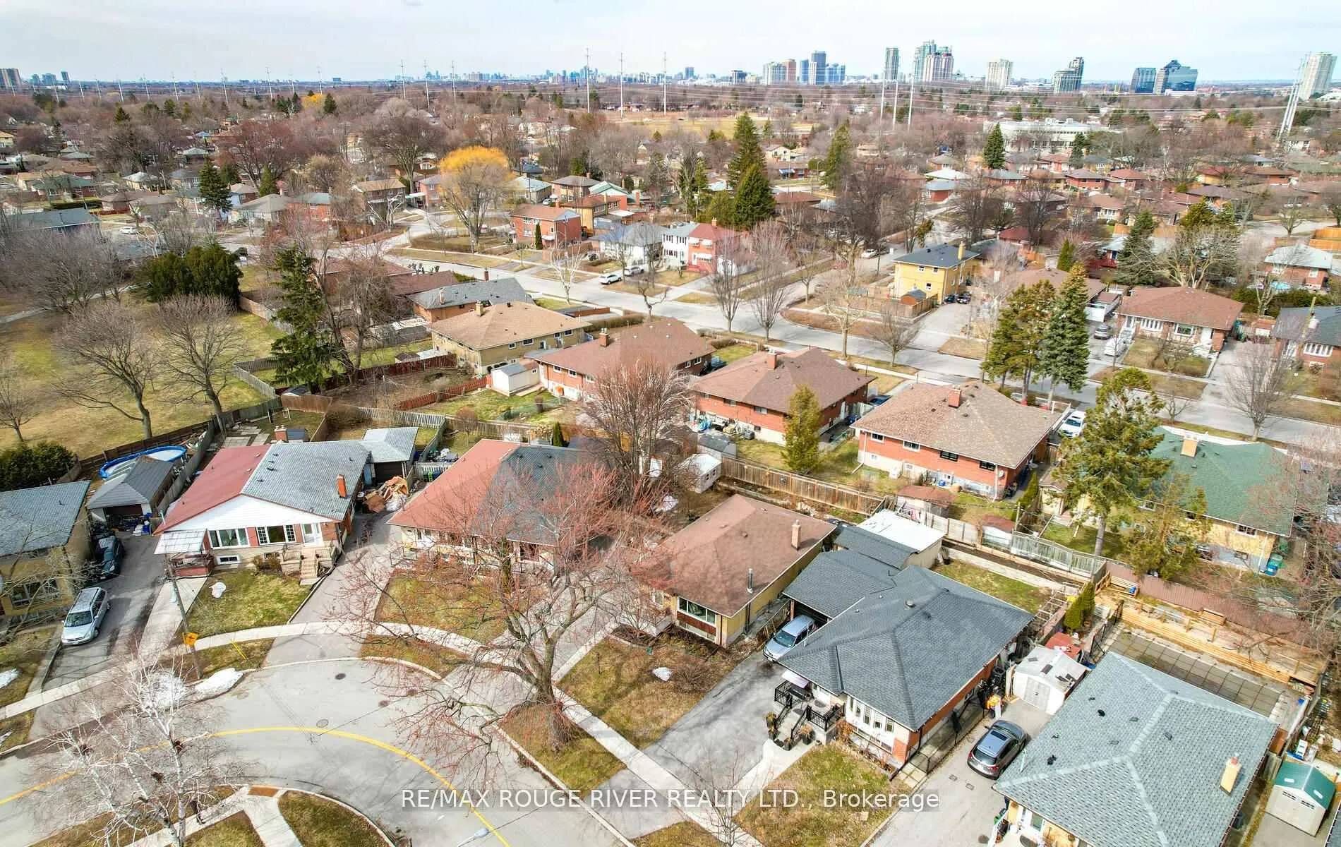 Photo 36 of 114 Rochman Boulevard, Scarborough, Woburn — HOMEH