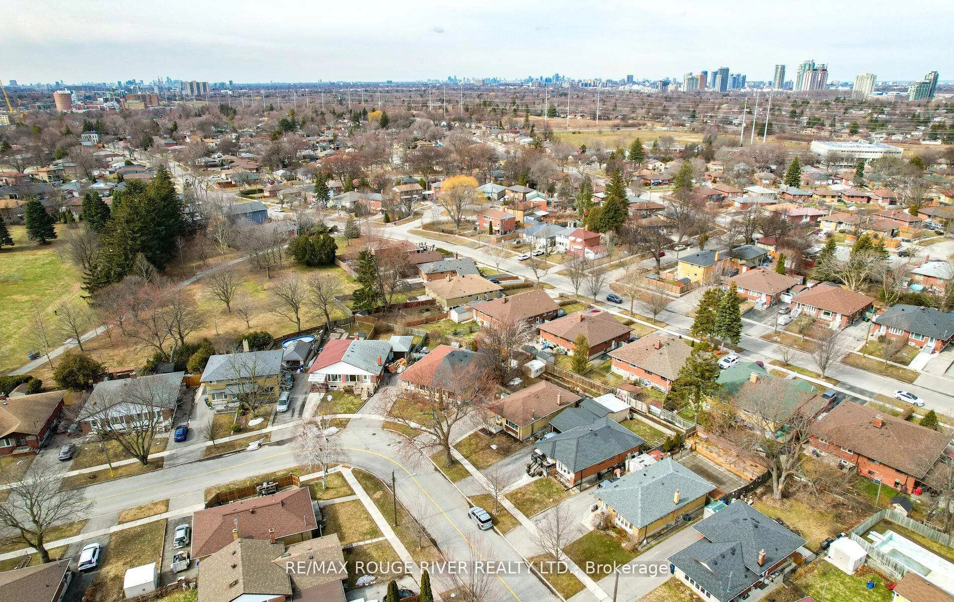 Photo 37 of 114 Rochman Boulevard, Scarborough, Woburn — HOMEH