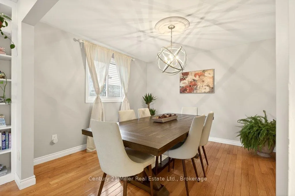 Photo 10 of 134 Sirente Drive, Hamilton, Crerar — HOMEH