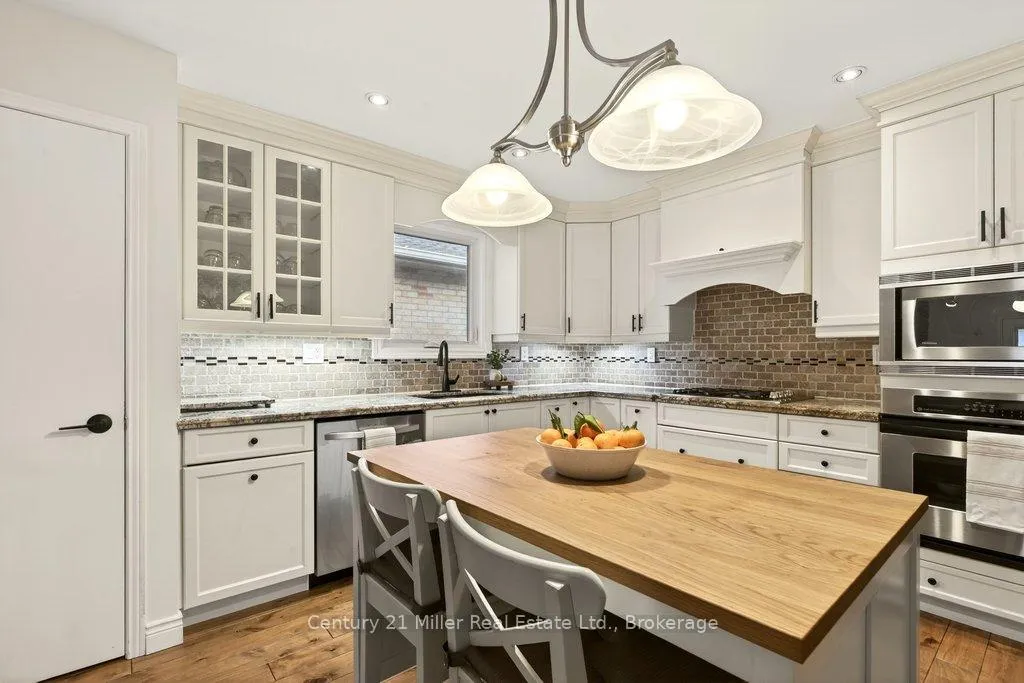 Photo 13 of 134 Sirente Drive, Hamilton, Crerar — HOMEH