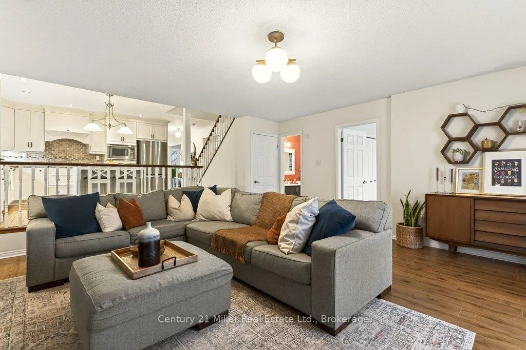 Photo 21 of 134 Sirente Drive, Hamilton, Crerar — HOMEH