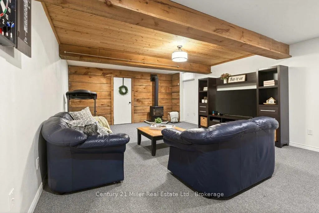 Photo 35 of 134 Sirente Drive, Hamilton, Crerar — HOMEH