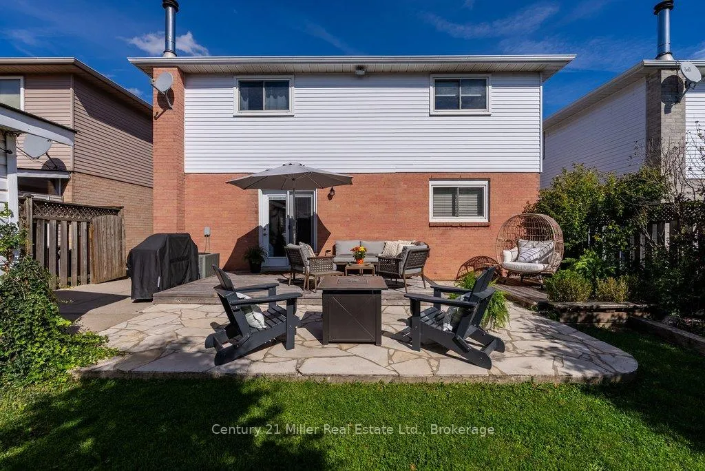 Photo 40 of 134 Sirente Drive, Hamilton, Crerar — HOMEH