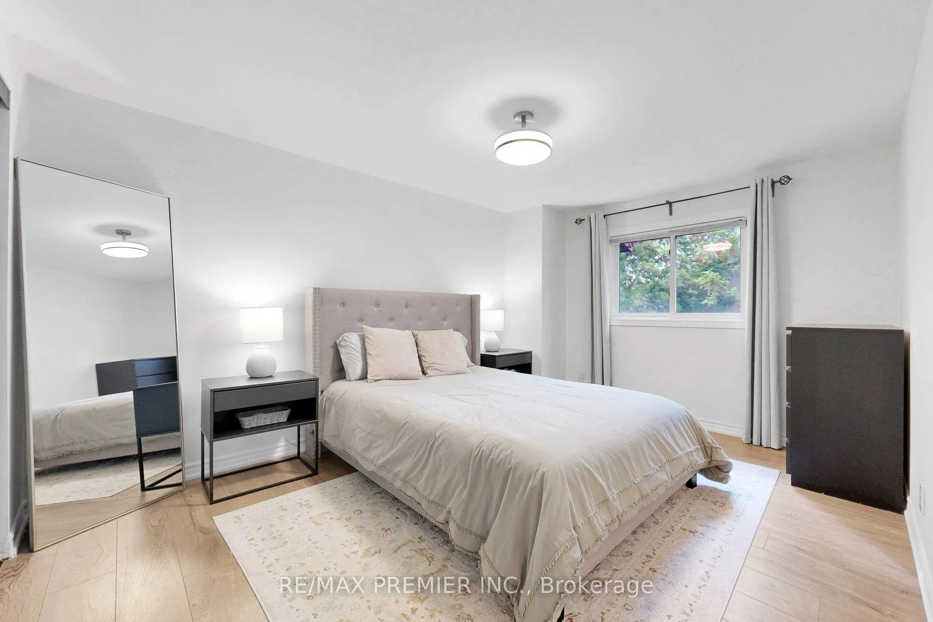 Photo 25 of Unit 2, 1232 Guelph Line, Burlington, Mountainside — HOMEH