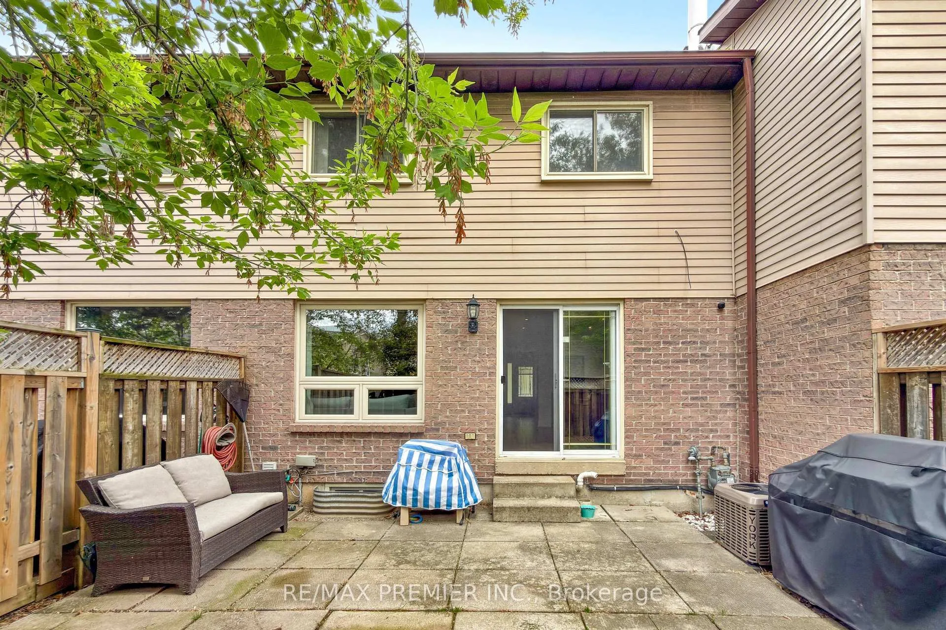 Photo 40 of Unit 2, 1232 Guelph Line, Burlington, Mountainside — HOMEH