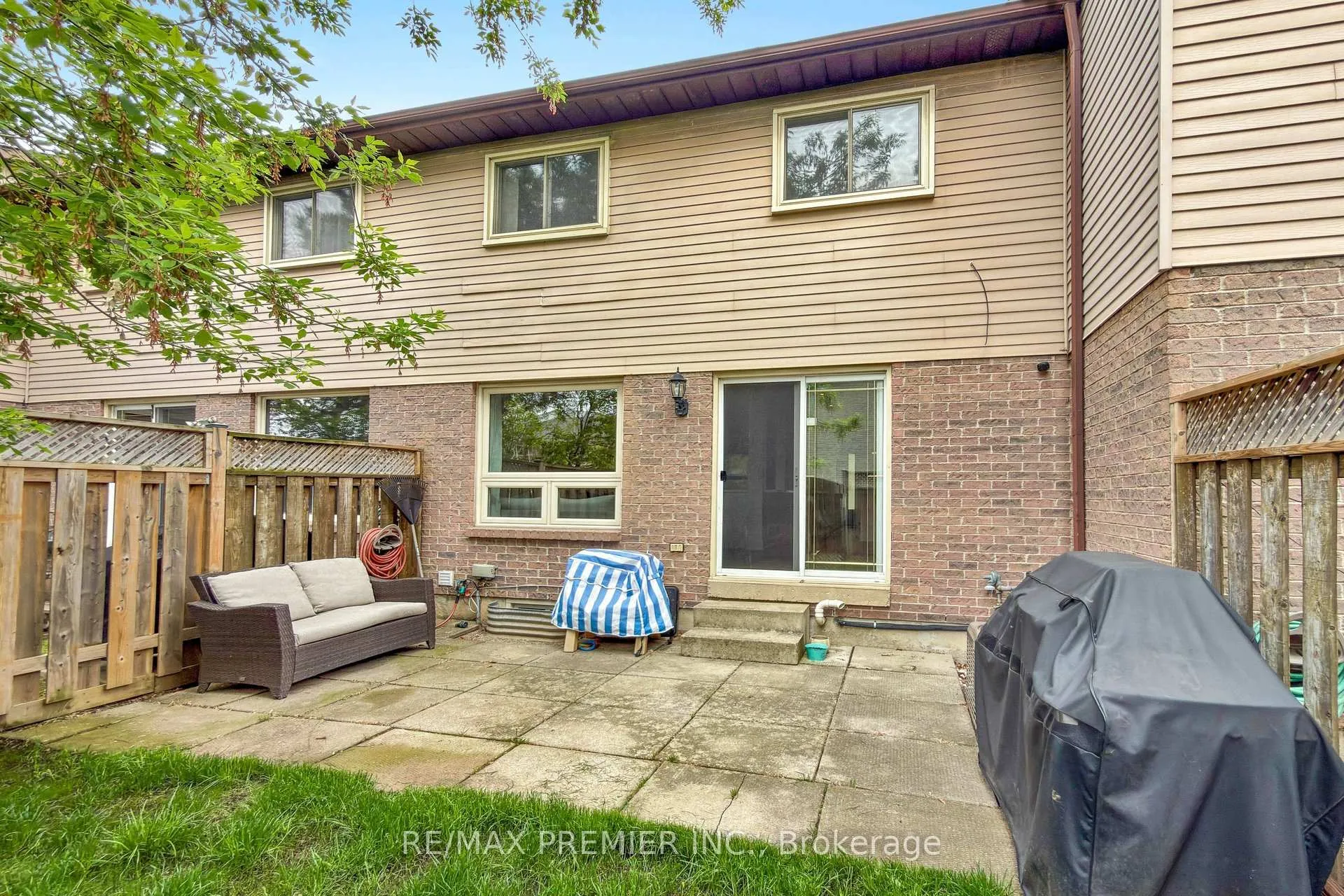 Photo 41 of Unit 2, 1232 Guelph Line, Burlington, Mountainside — HOMEH