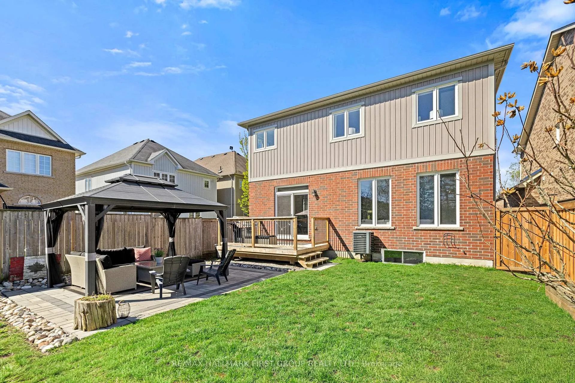 Photo 44 of 85 Harry Gay Drive, Clarington, Courtice — HOMEH