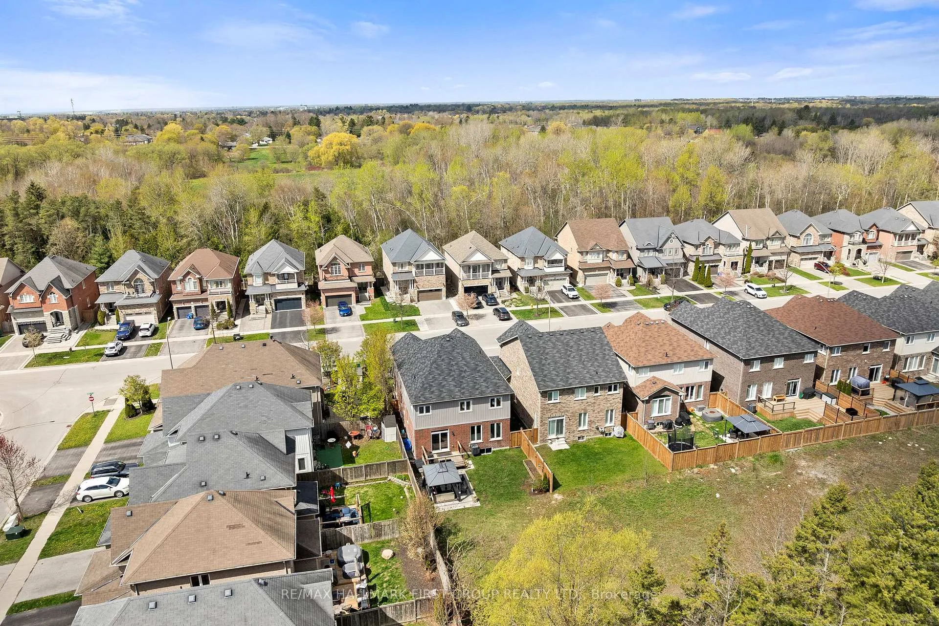 Photo 46 of 85 Harry Gay Drive, Clarington, Courtice — HOMEH