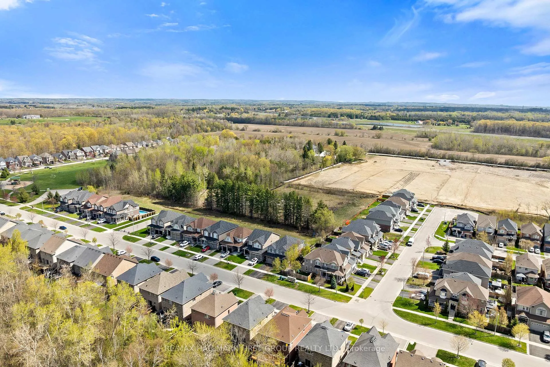 Photo 49 of 85 Harry Gay Drive, Clarington, Courtice — HOMEH