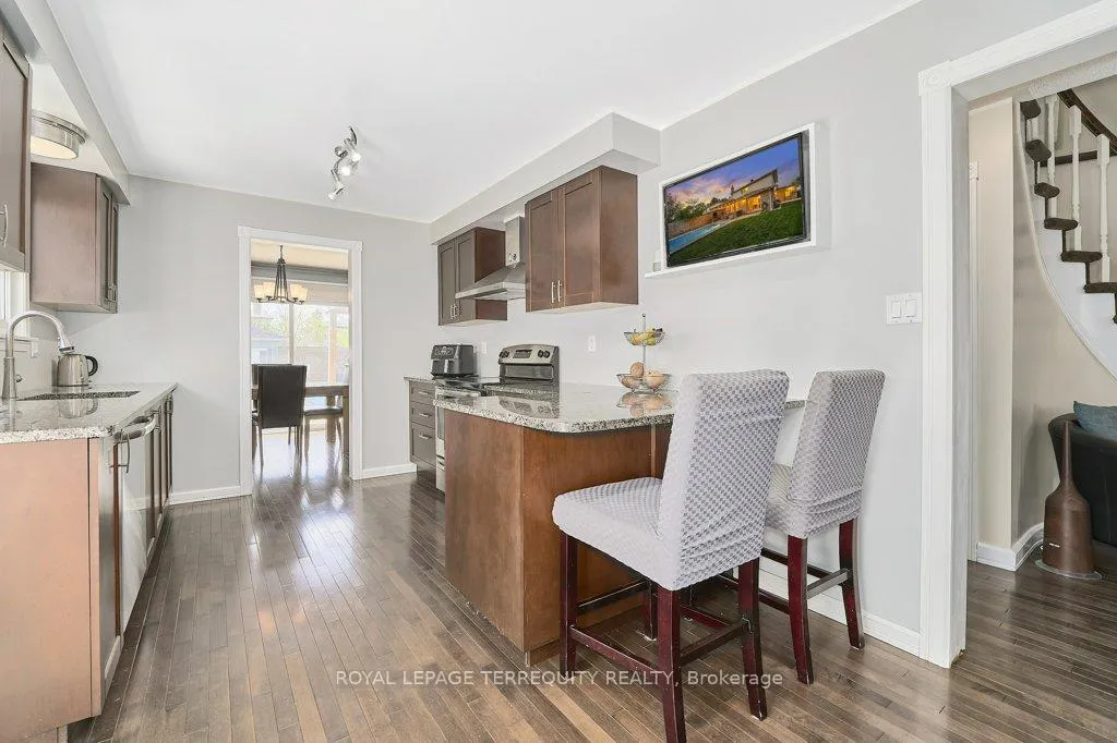 Photo 16 of 798 Greenbriar Drive, Oshawa, Eastdale — HOMEH