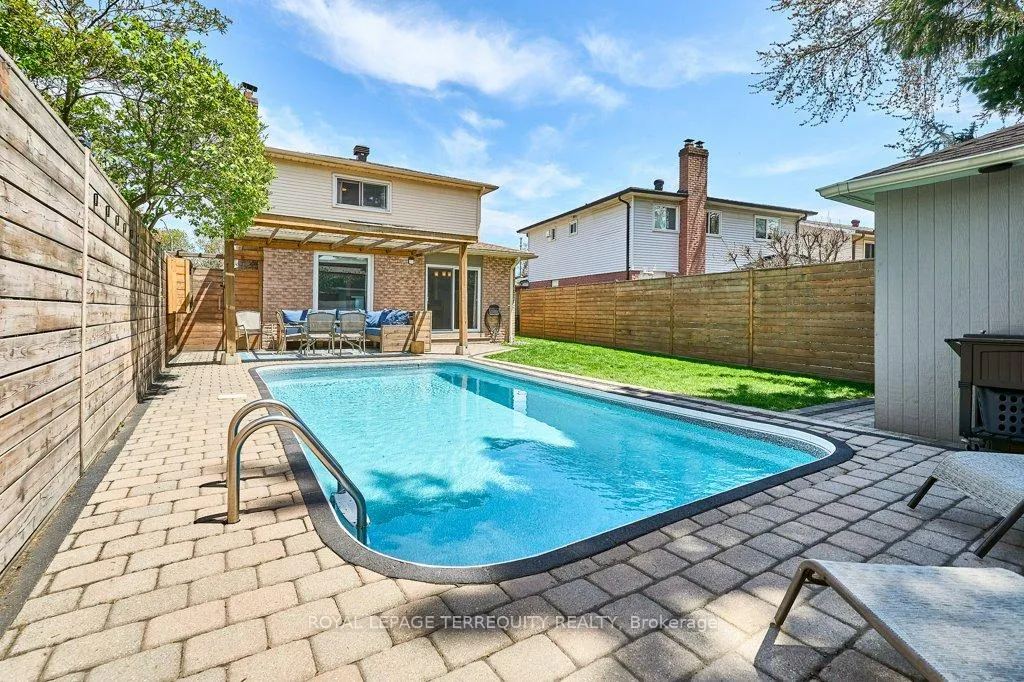 Photo 37 of 798 Greenbriar Drive, Oshawa, Eastdale — HOMEH