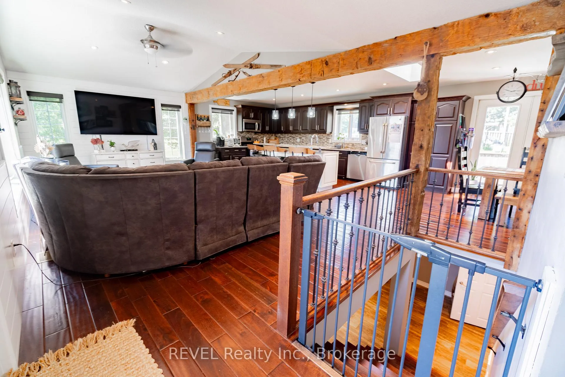 Photo 12 of 719 Welland Road, Pelham, Fenwick — HOMEH