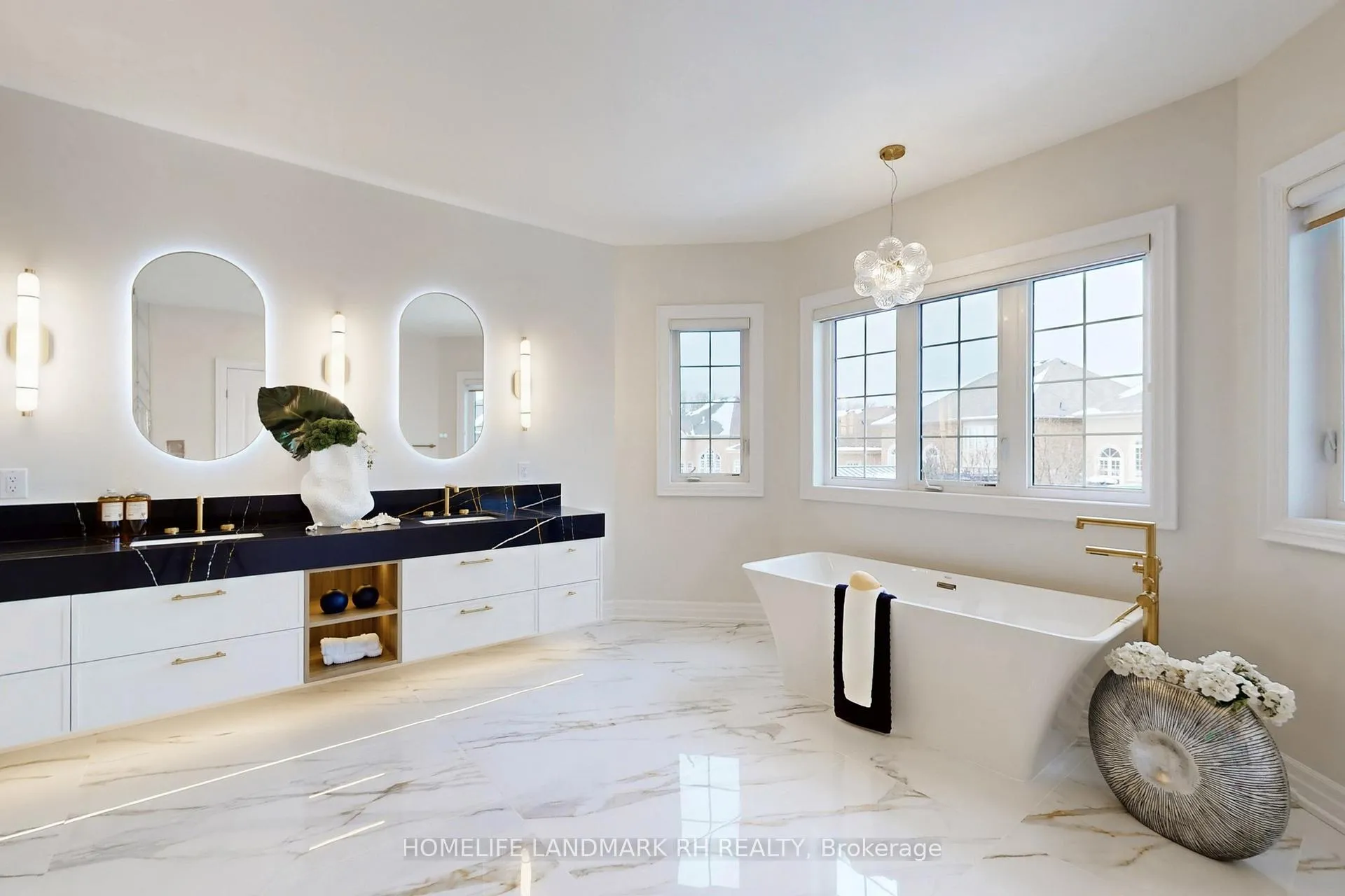 Photo 31 of 38 Kaia Court, Vaughan, Patterson — HOMEH