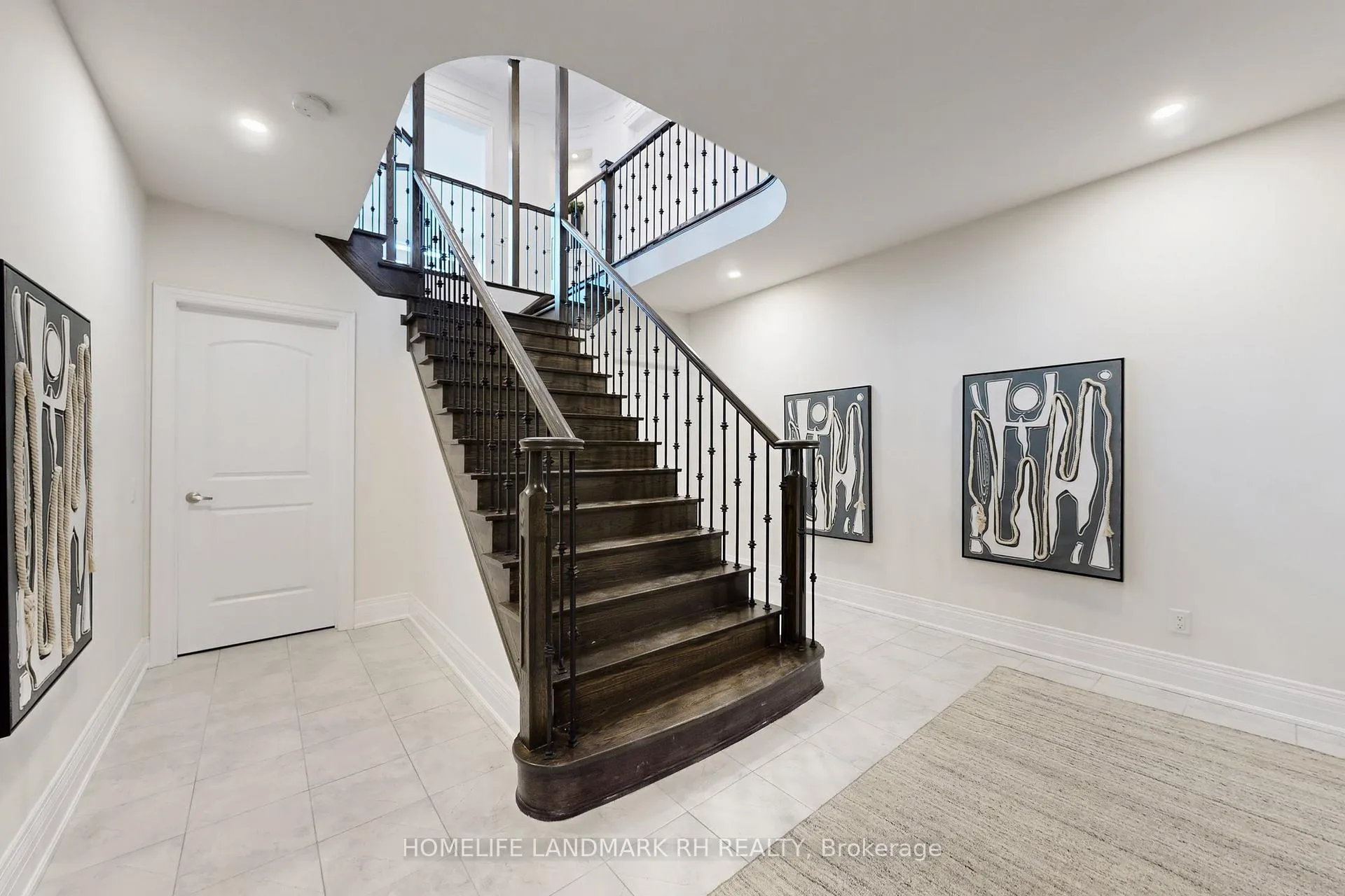 Photo 45 of 38 Kaia Court, Vaughan, Patterson — HOMEH