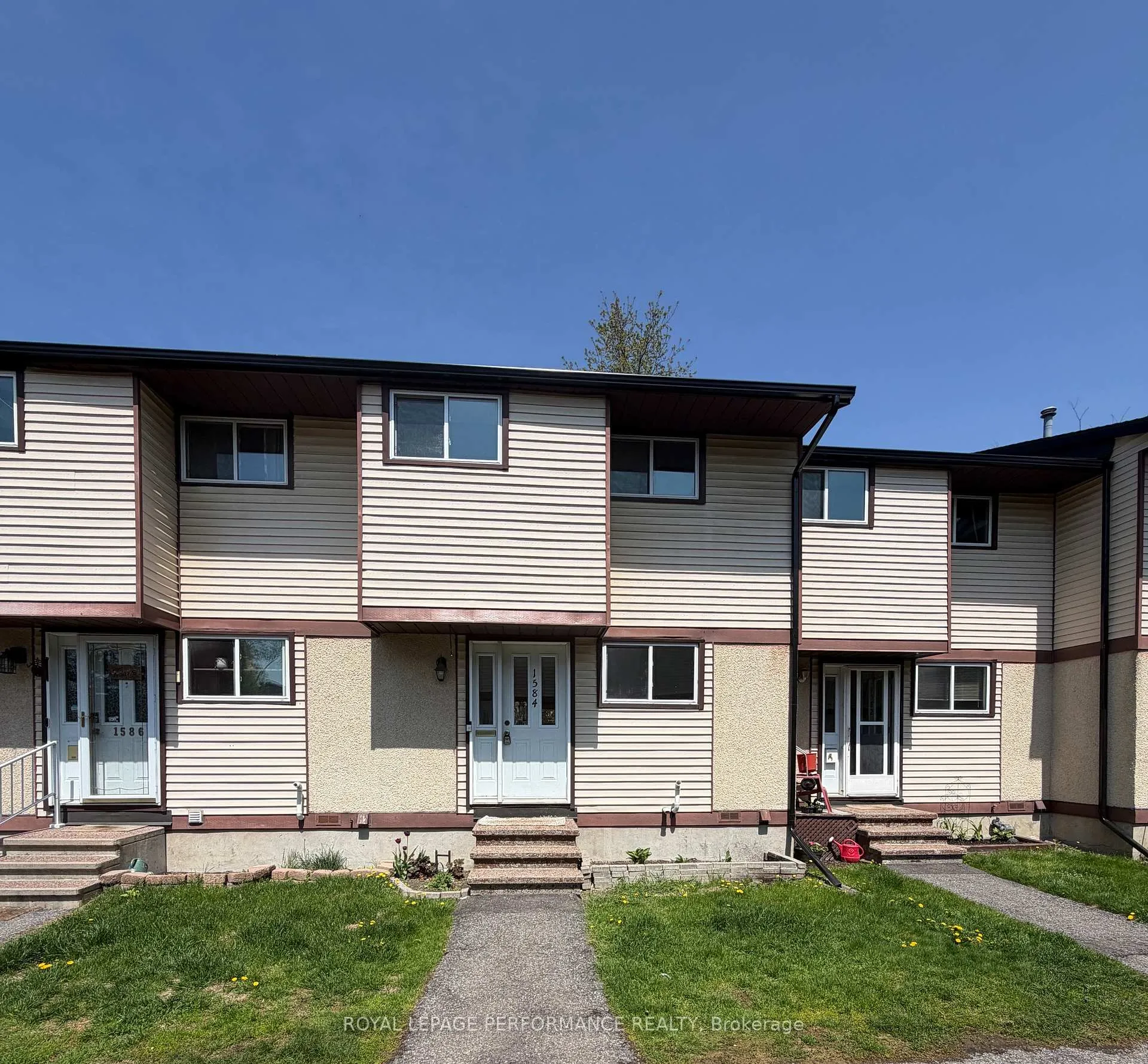 Photo 1 of 1584 Feather Lane, Ottawa, Sawmill Creek/Timbermill — HOMEH
