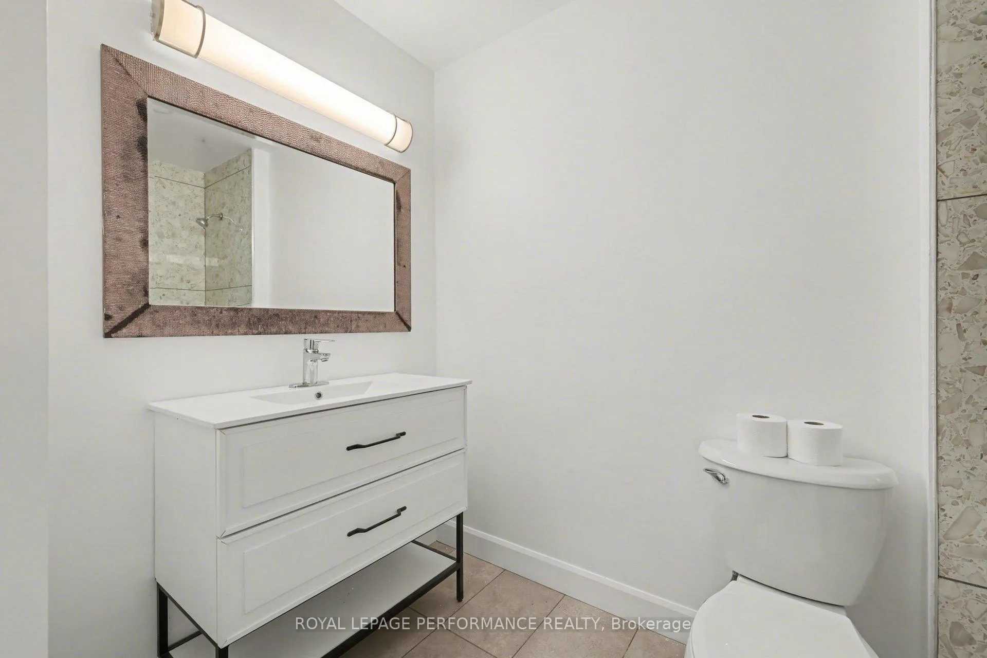 Photo 29 of 1584 Feather Lane, Ottawa, Sawmill Creek/Timbermill — HOMEH
