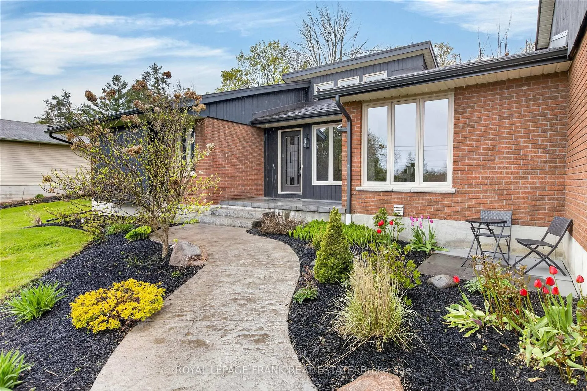Front of 892 Frank Hill Road