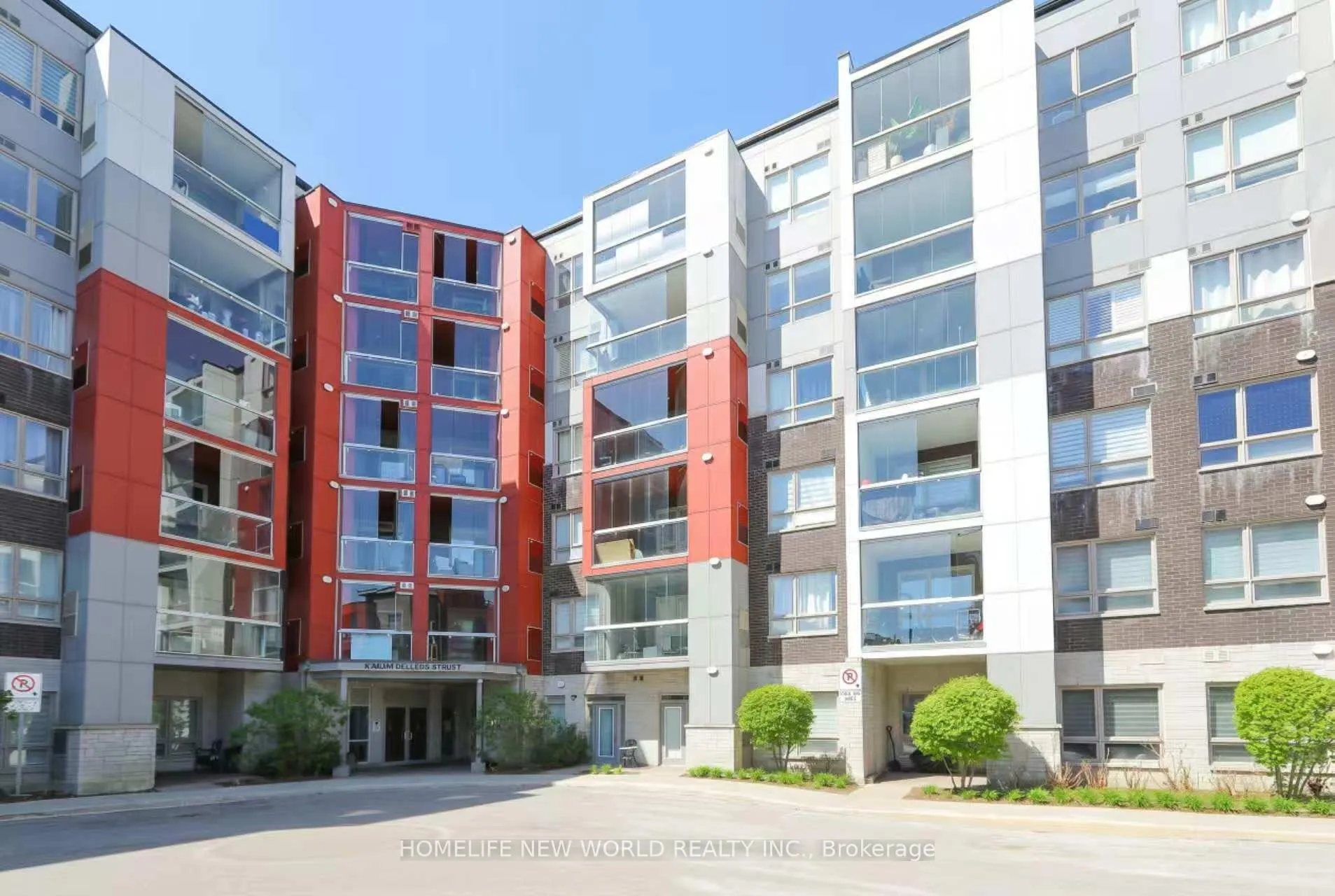 Front of Unit 405, 2 Adam Sellers Street