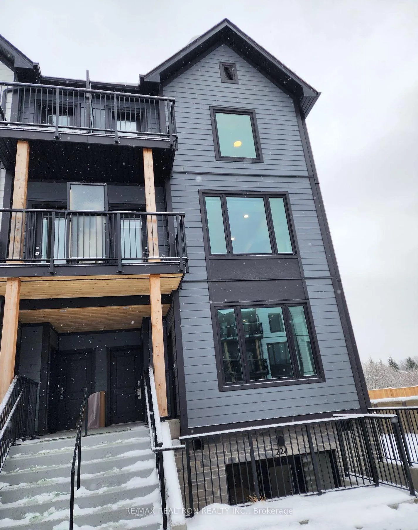 Photo 1 of Unit 222, 708 Woolwich Street, Guelph, Riverside Park — HOMEH