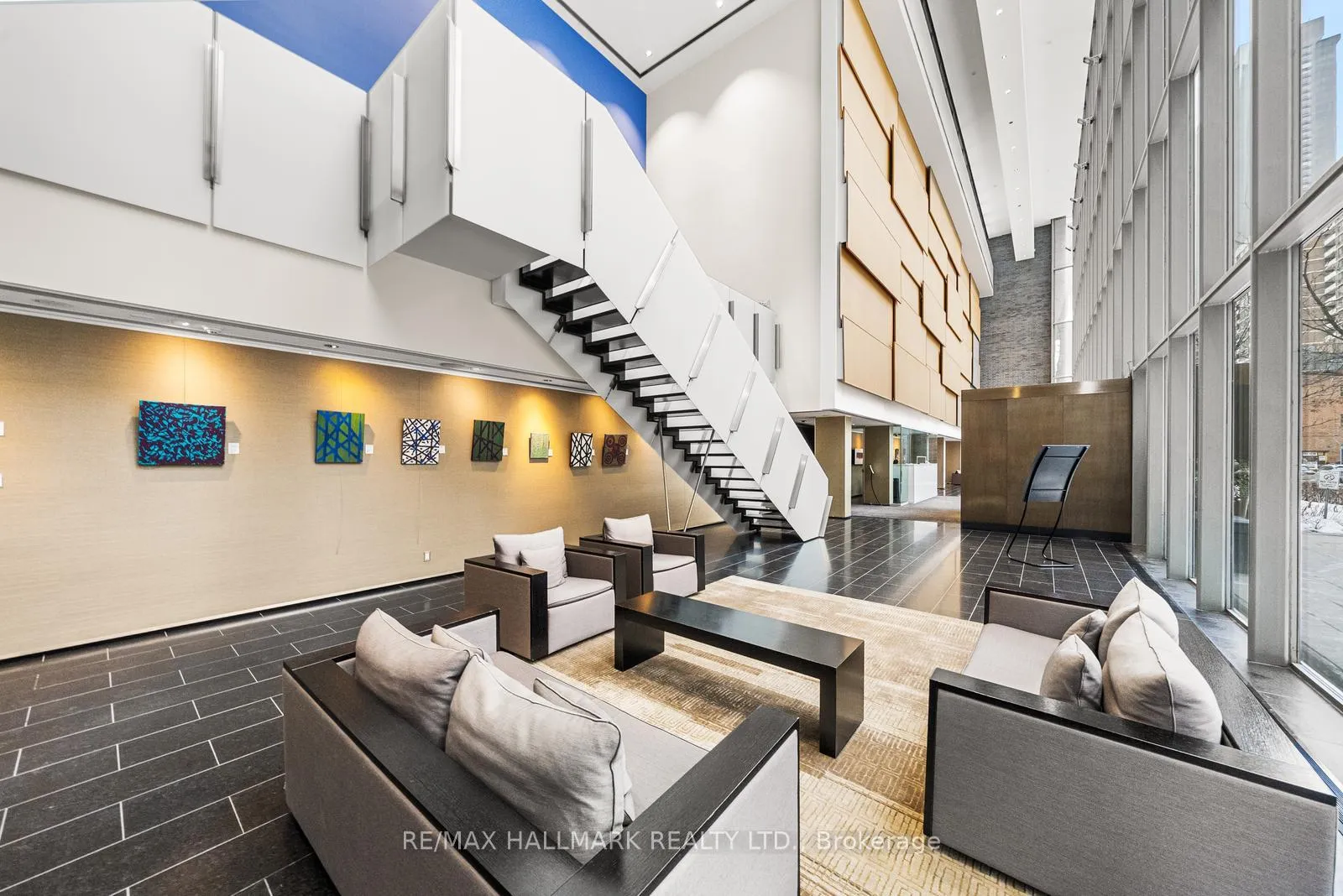 Photo 4 of Unit 2908, 33 Charles Street E, Toronto, Church-Yonge Corridor — HOMEH