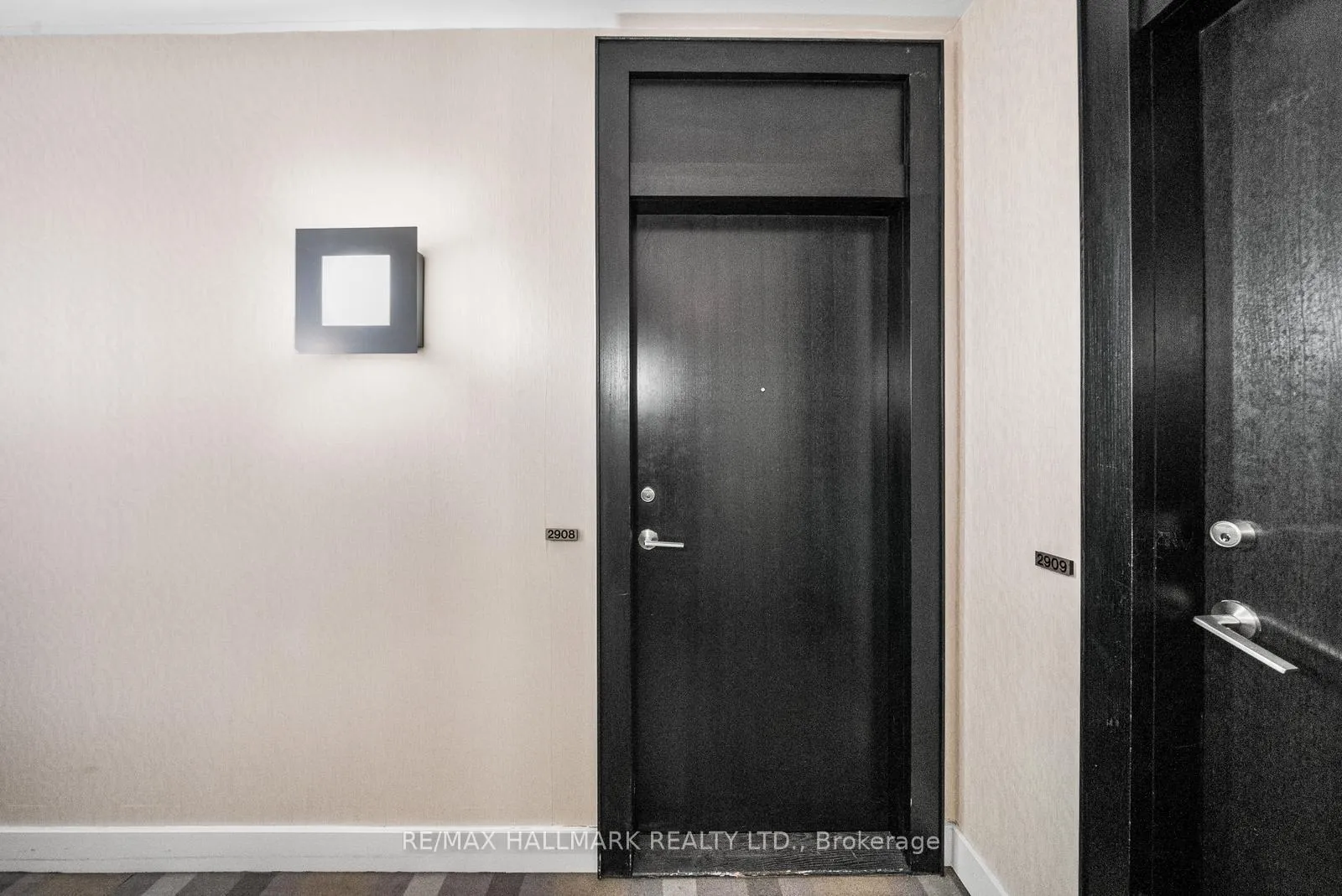 Photo 6 of Unit 2908, 33 Charles Street E, Toronto, Church-Yonge Corridor — HOMEH