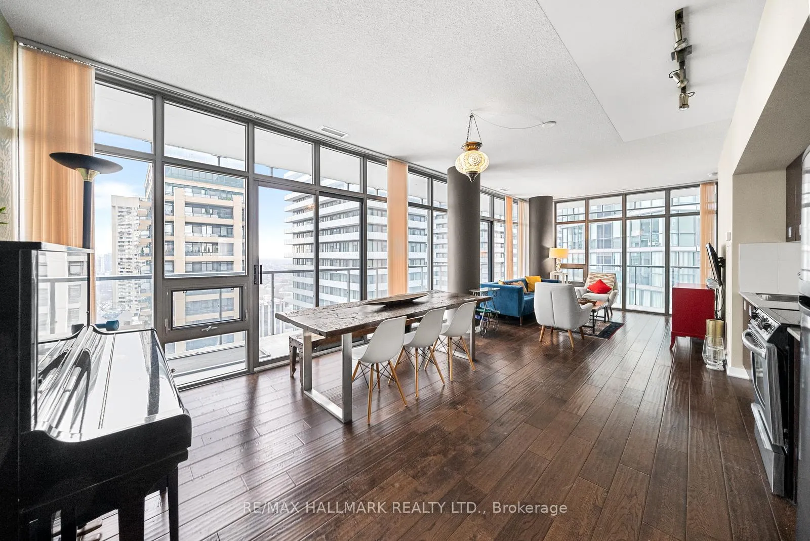 Photo 9 of Unit 2908, 33 Charles Street E, Toronto, Church-Yonge Corridor — HOMEH