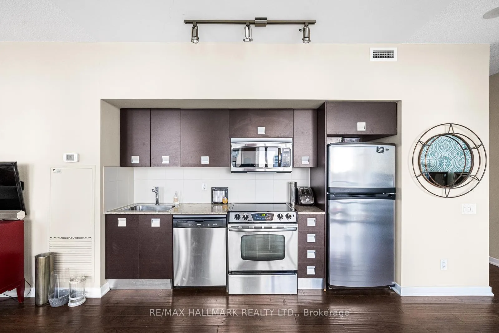 Photo 11 of Unit 2908, 33 Charles Street E, Toronto, Church-Yonge Corridor — HOMEH