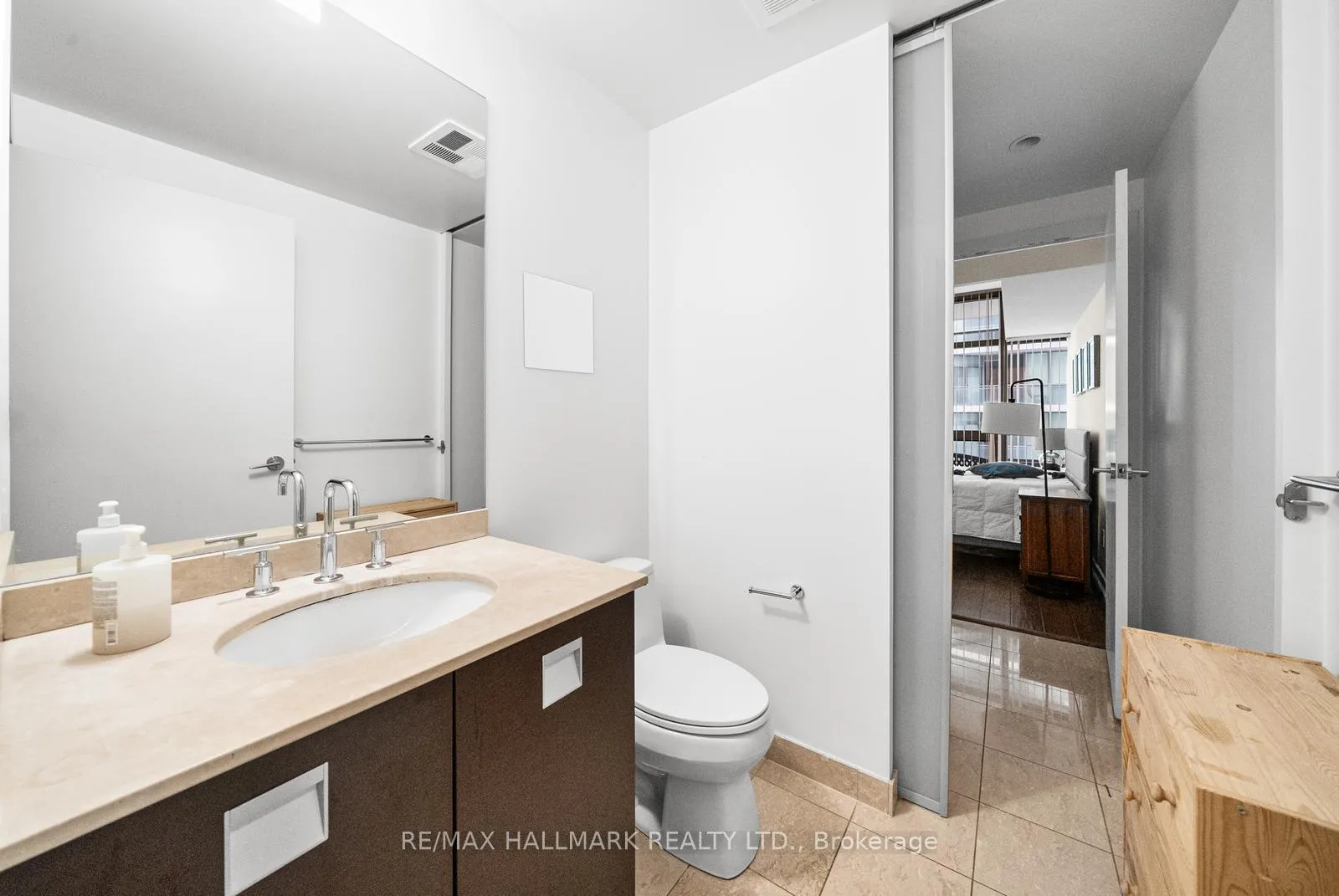 Photo 19 of Unit 2908, 33 Charles Street E, Toronto, Church-Yonge Corridor — HOMEH
