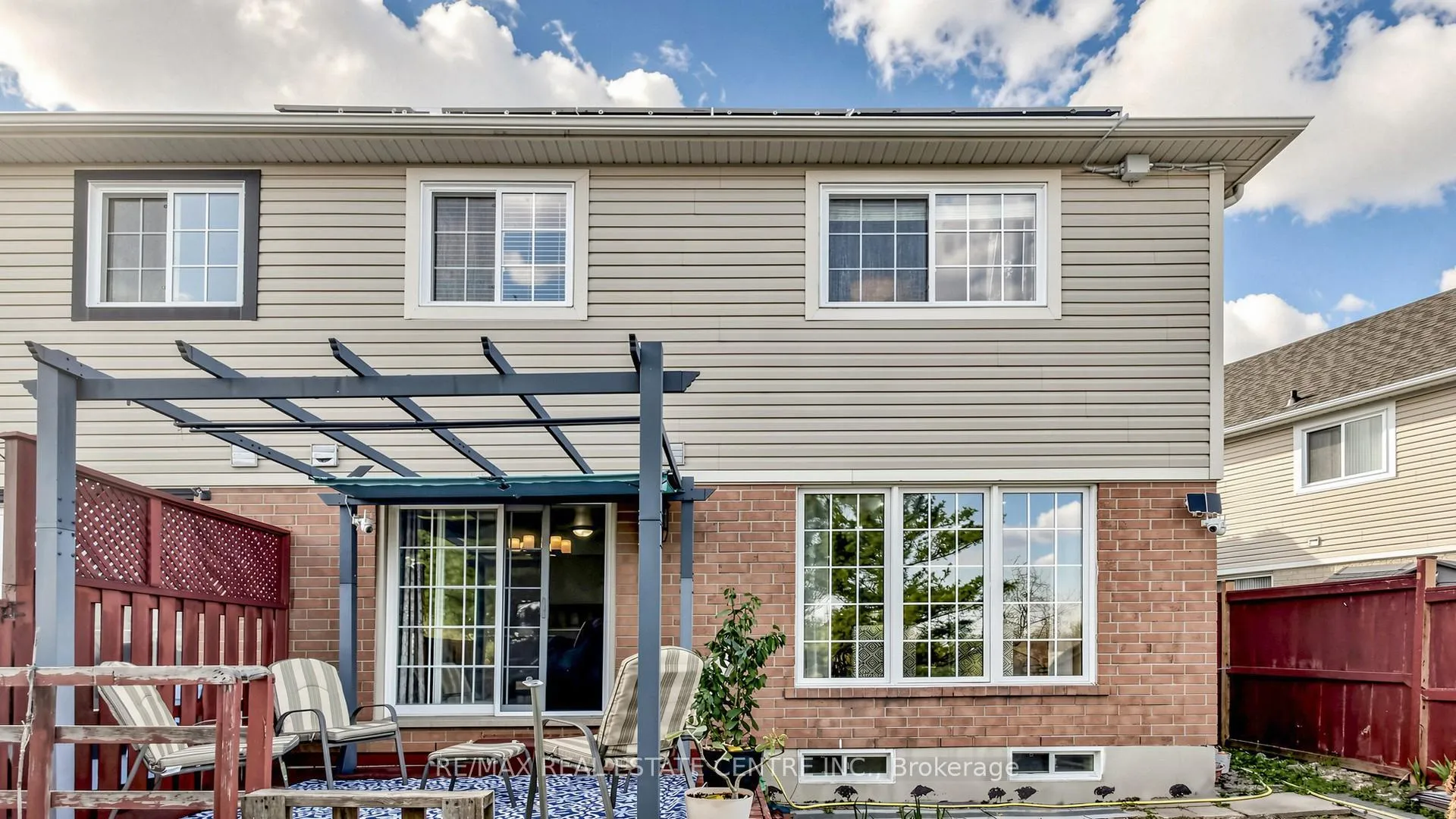 Photo 35 of 80 Sweetwood Circle, Brampton, Fletcher's Meadow — HOMEH