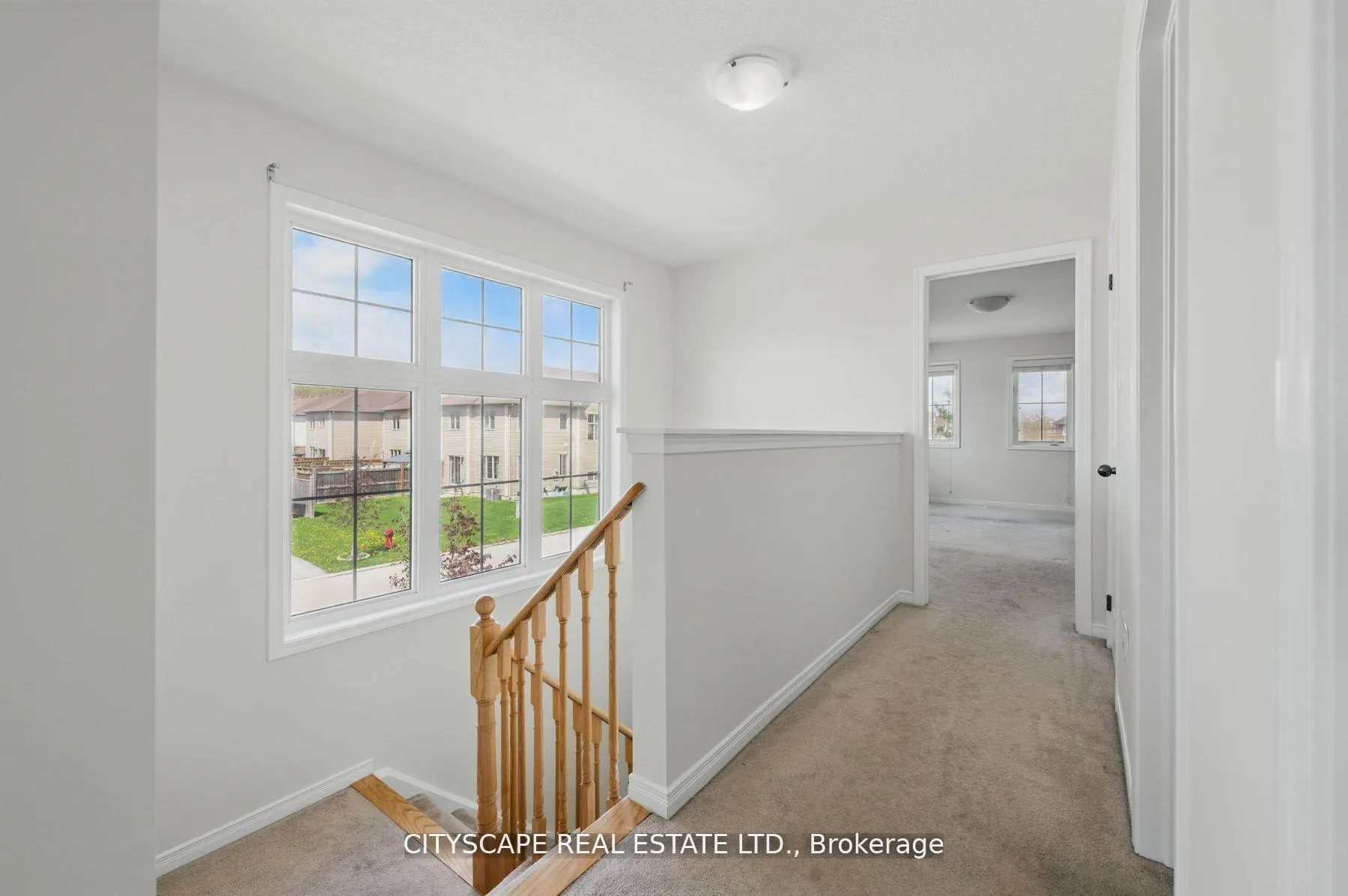 Photo 23 of 8485 Primrose Lane, Niagara Falls, Brown — HOMEH