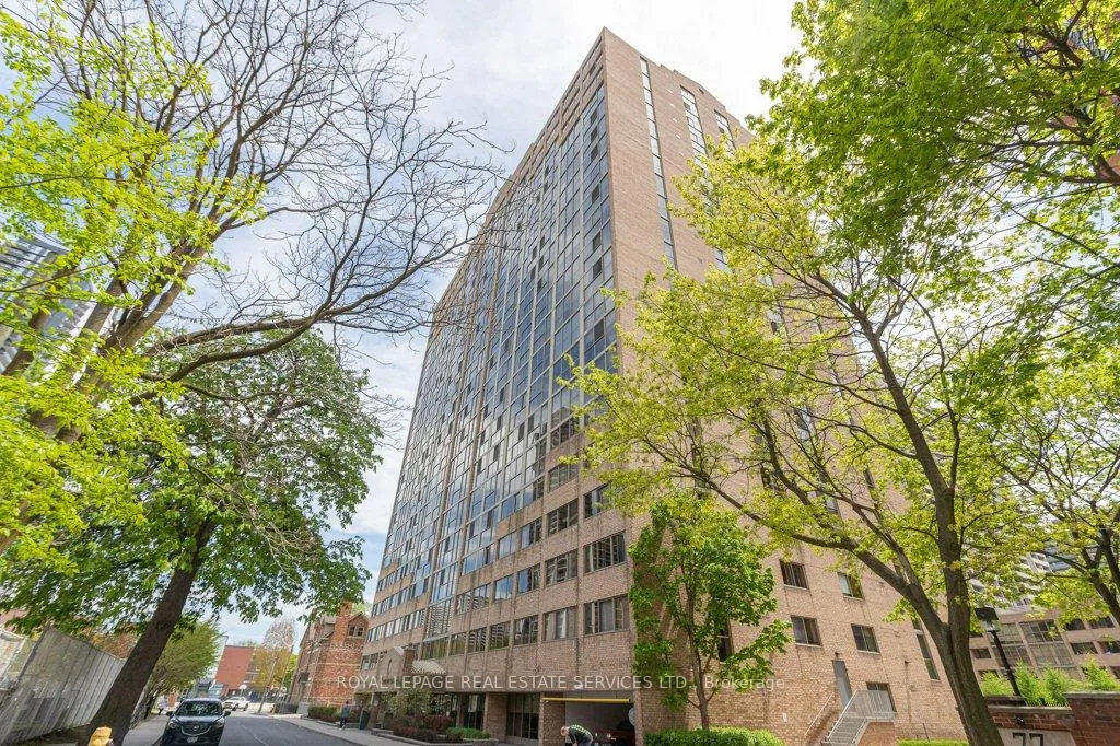 Front of Unit 409, 15 Maitland Place
