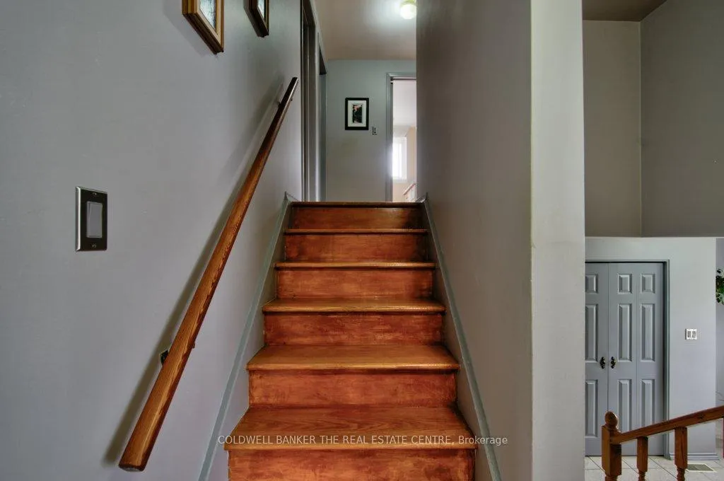 Photo 19 of 34 Westwood Crescent, Kitchener — HOMEH