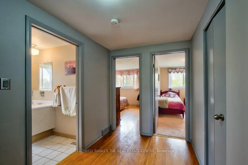 Photo 20 of 34 Westwood Crescent, Kitchener — HOMEH