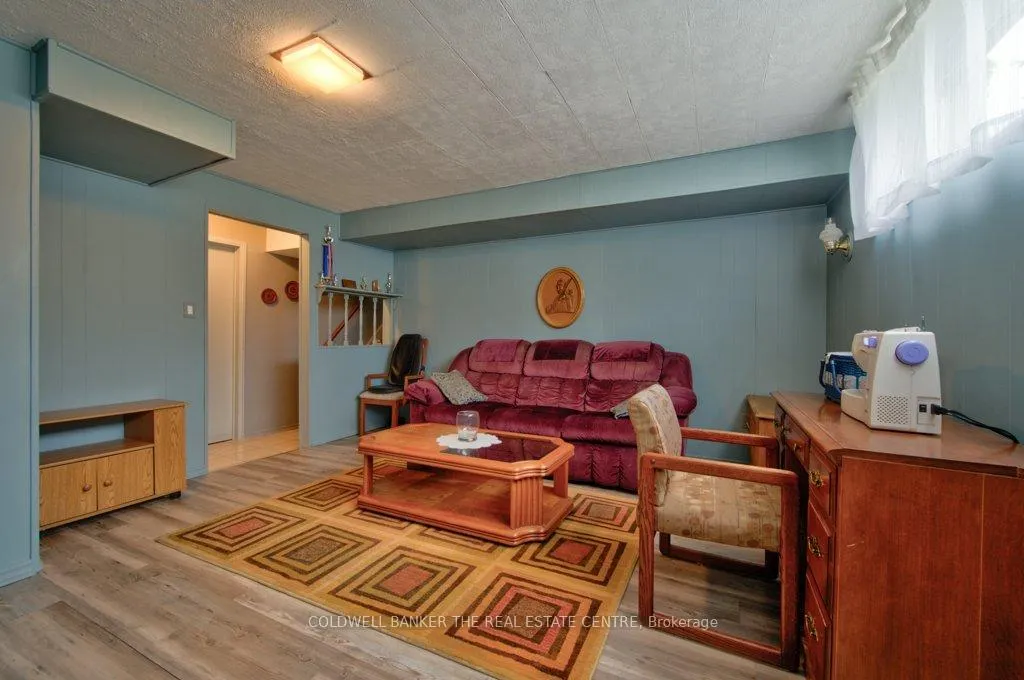 Photo 30 of 34 Westwood Crescent, Kitchener — HOMEH