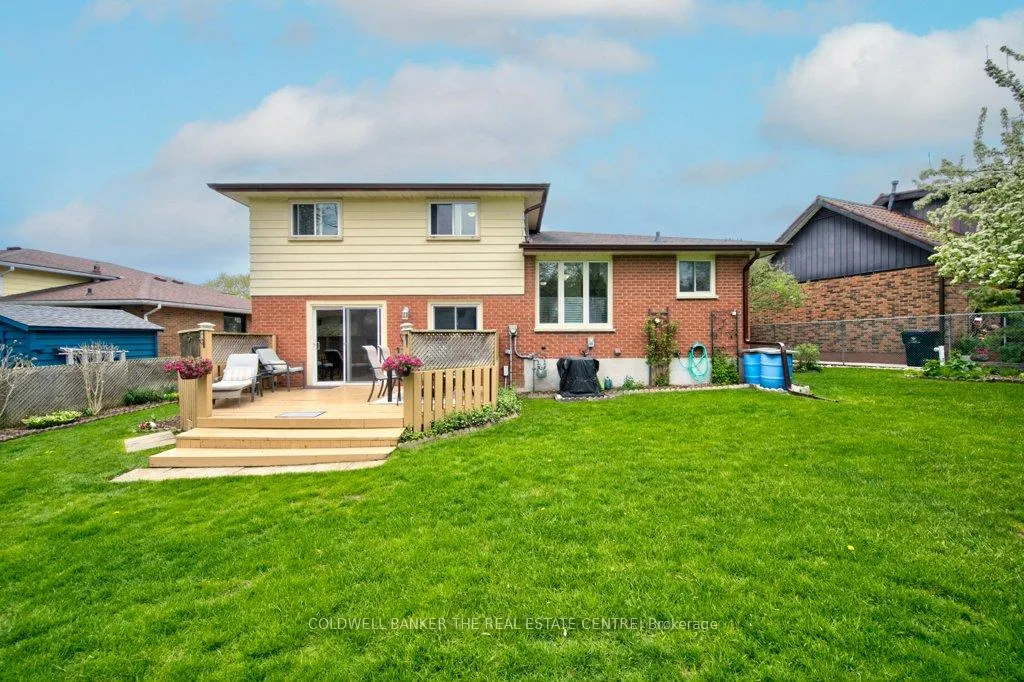 Photo 37 of 34 Westwood Crescent, Kitchener — HOMEH