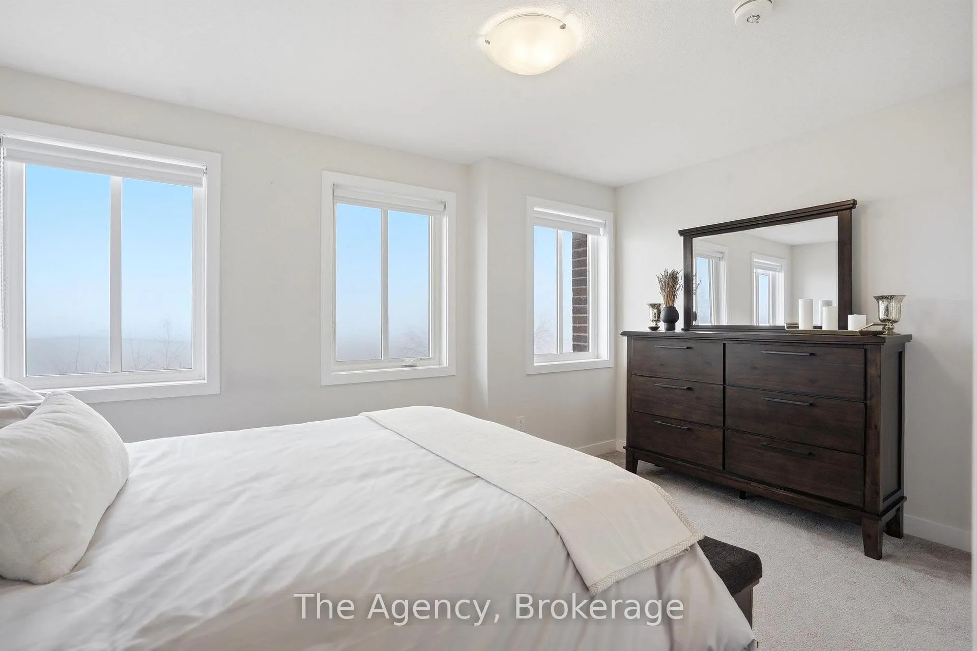 Photo 16 of 59 Markle Crescent, Hamilton, Ancaster — HOMEH