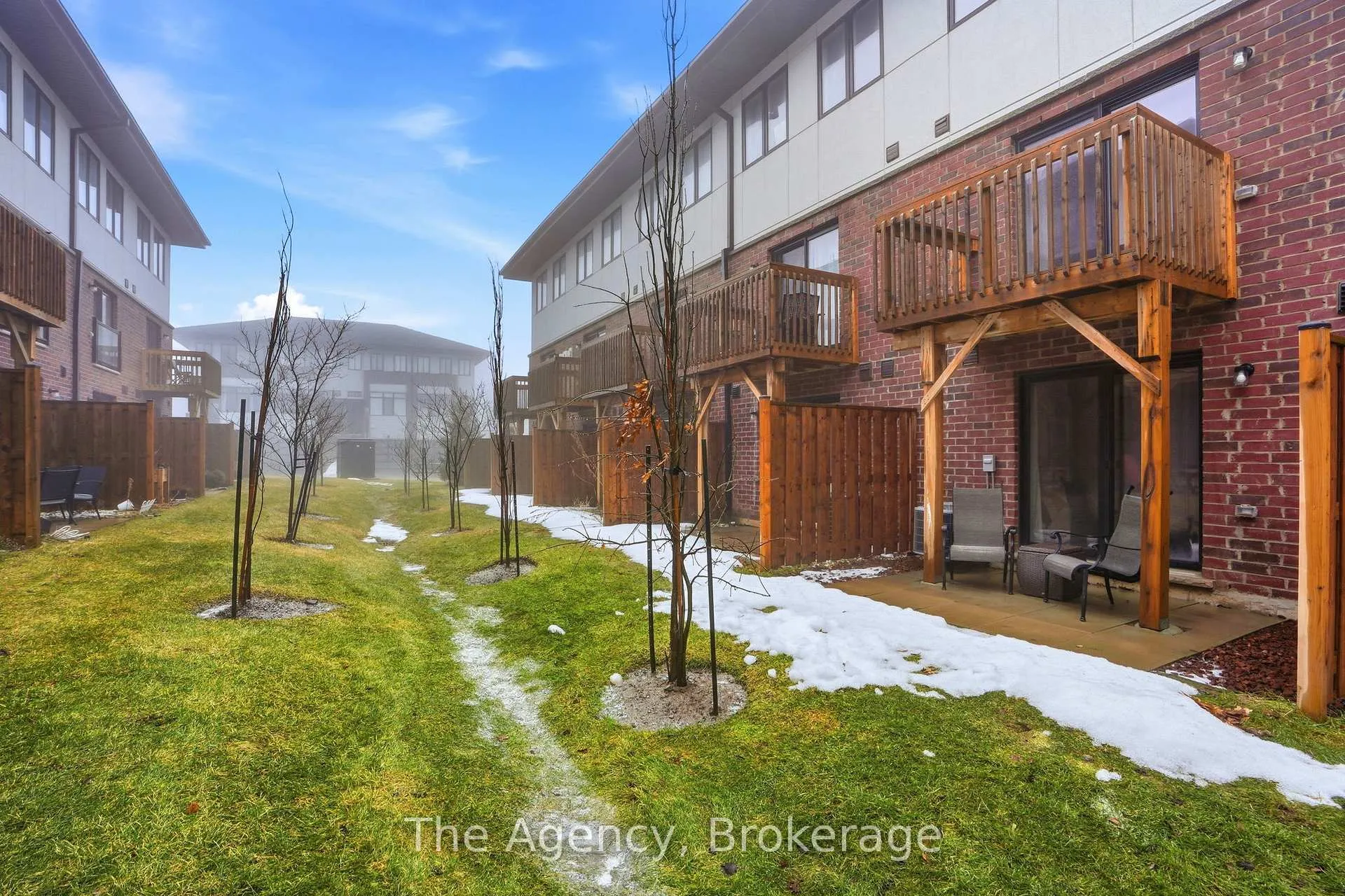 Photo 29 of 59 Markle Crescent, Hamilton, Ancaster — HOMEH