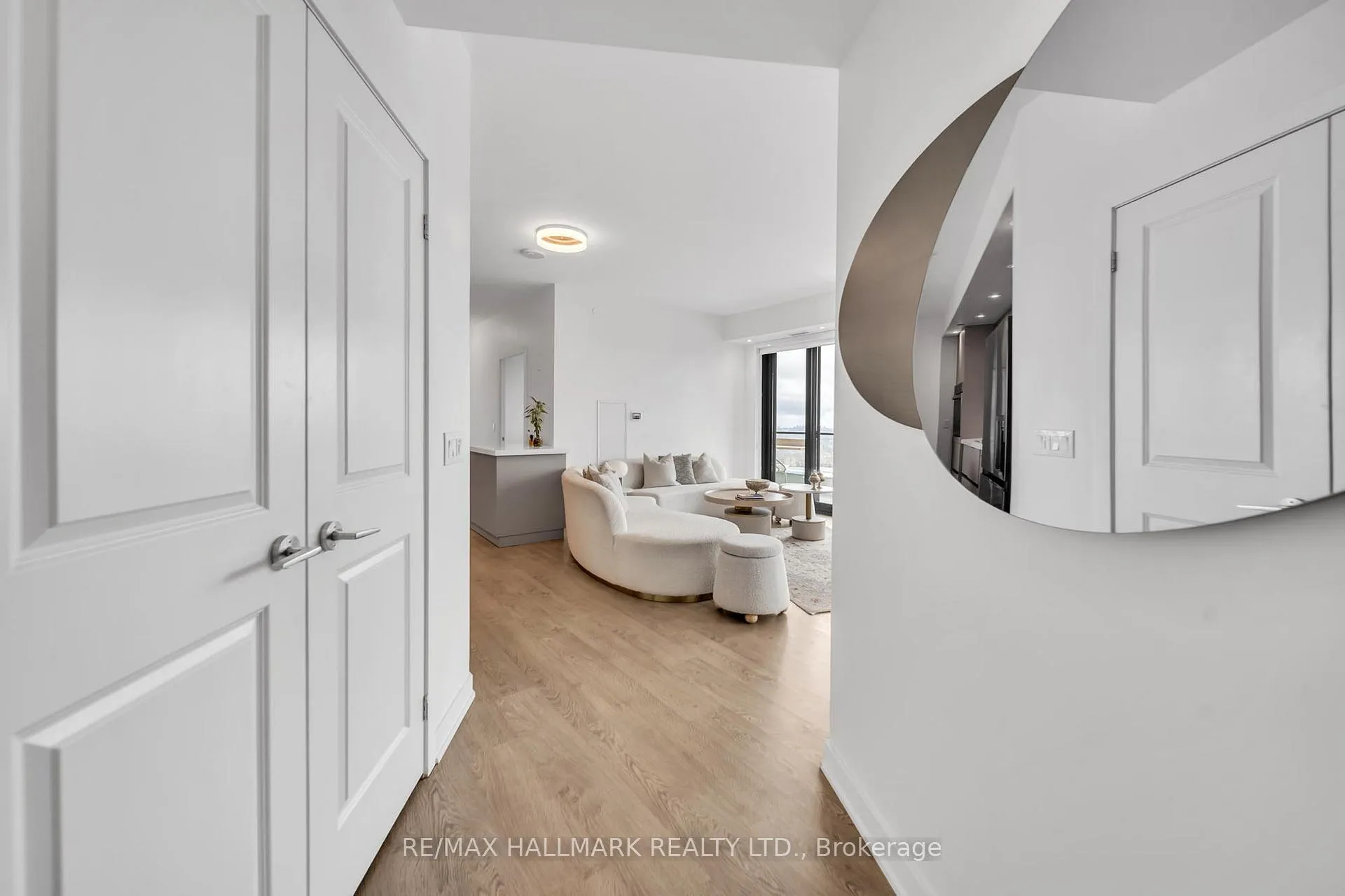Photo 7 of Unit 1506, 120 Eagle Rock Way, Vaughan, Rural Vaughan — HOMEH