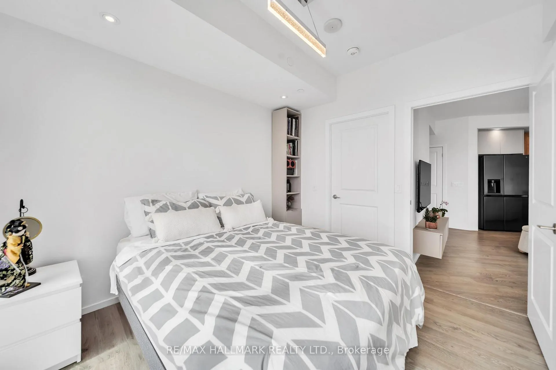 Photo 14 of Unit 1506, 120 Eagle Rock Way, Vaughan, Rural Vaughan — HOMEH