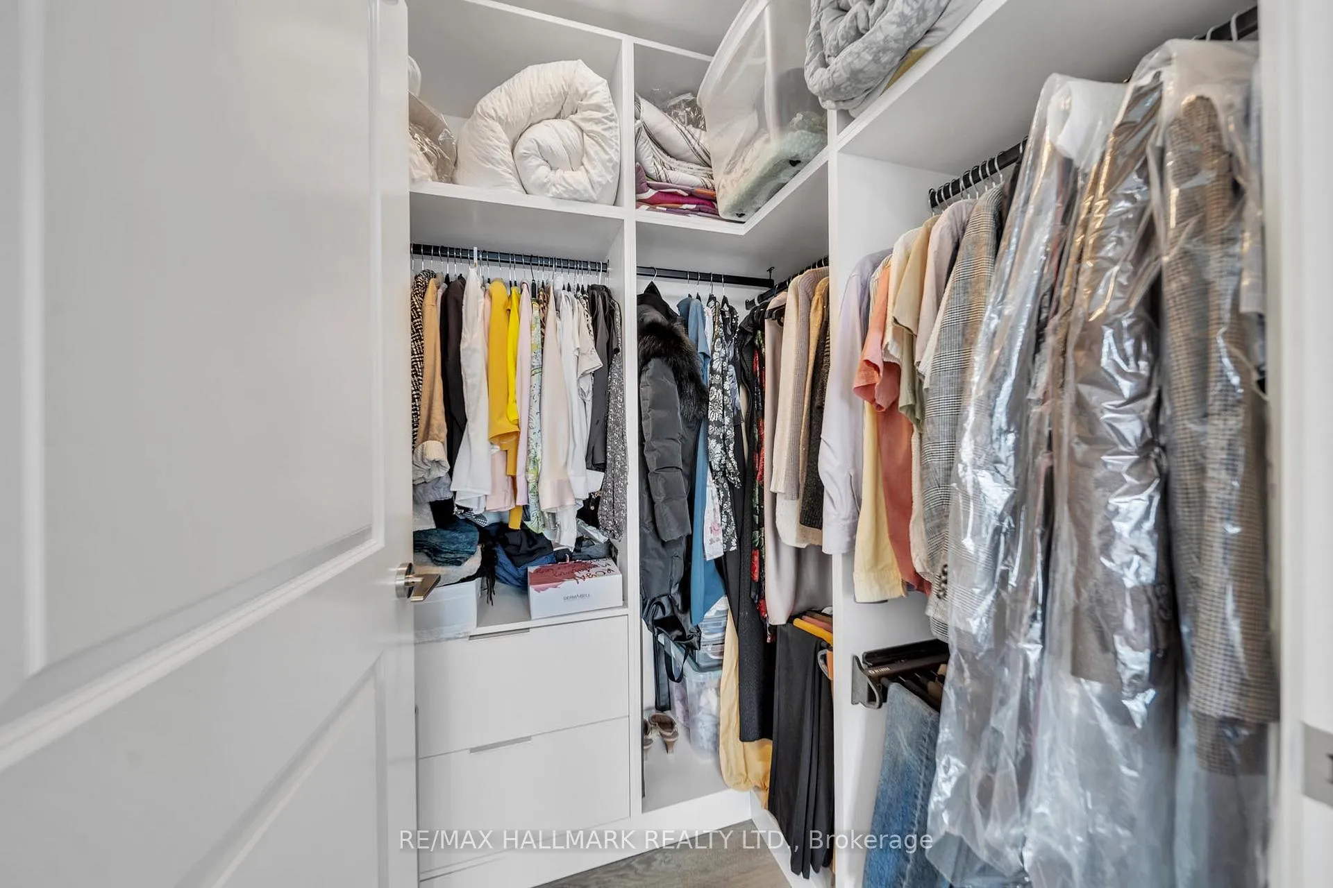 Photo 18 of Unit 1506, 120 Eagle Rock Way, Vaughan, Rural Vaughan — HOMEH