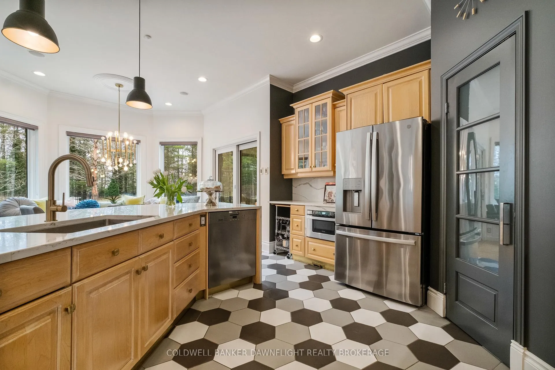 Photo 11 of 9923 Parkview Crescent, Lambton Shores, Grand Bend — HOMEH