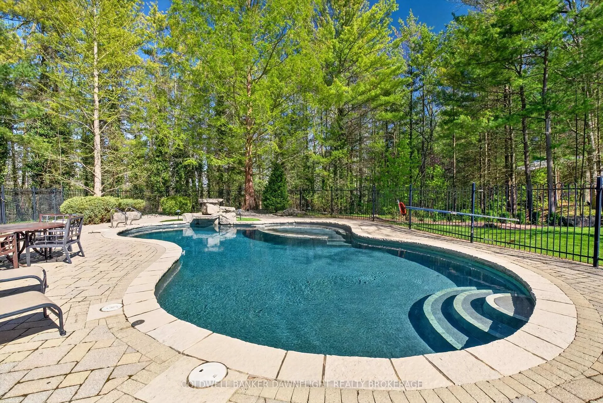 Photo 42 of 9923 Parkview Crescent, Lambton Shores, Grand Bend — HOMEH
